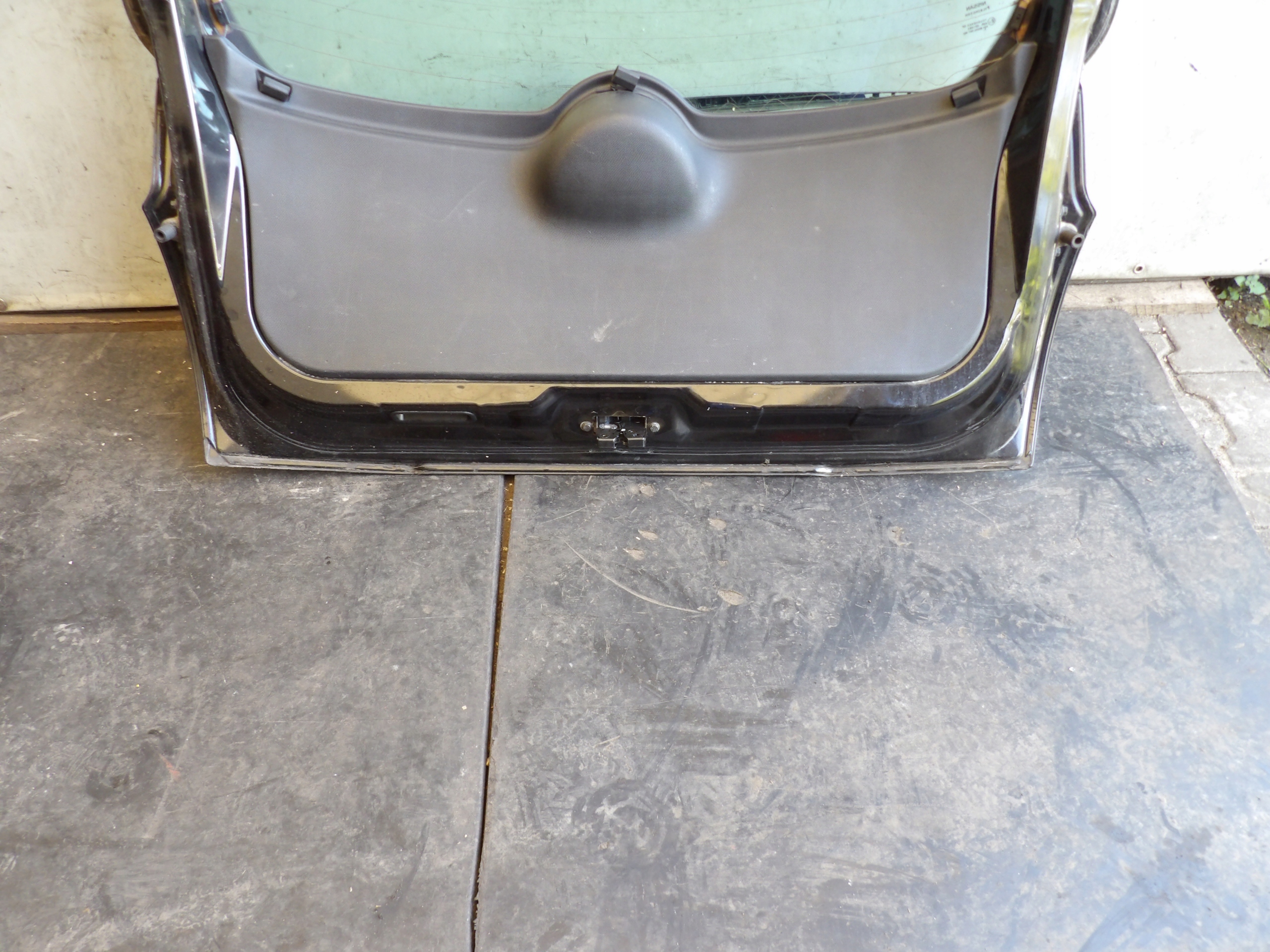Nissan Micra K12 boot doors HB 5D lak. Z11 lift