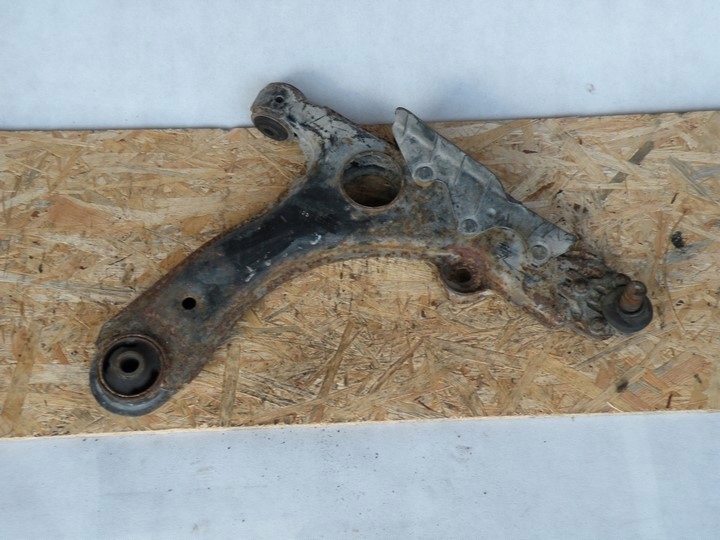 Querlenker Achsträgers VW PASSAT B3 357407158 VW