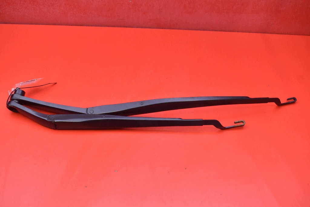wiper arm front EU KIA CEED 3 III 18-21