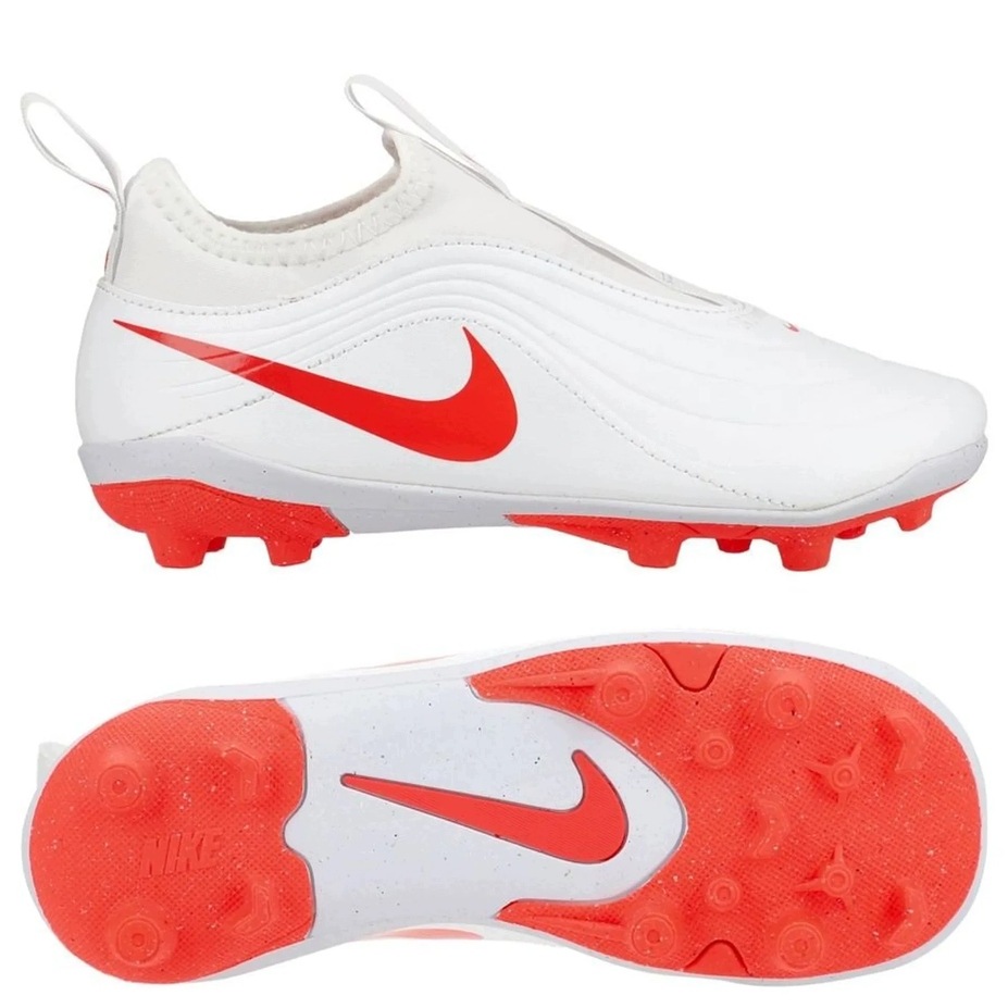 Buty piłkarskie Nike dziecięce lanka korki Tiempo Maestro Club r.30