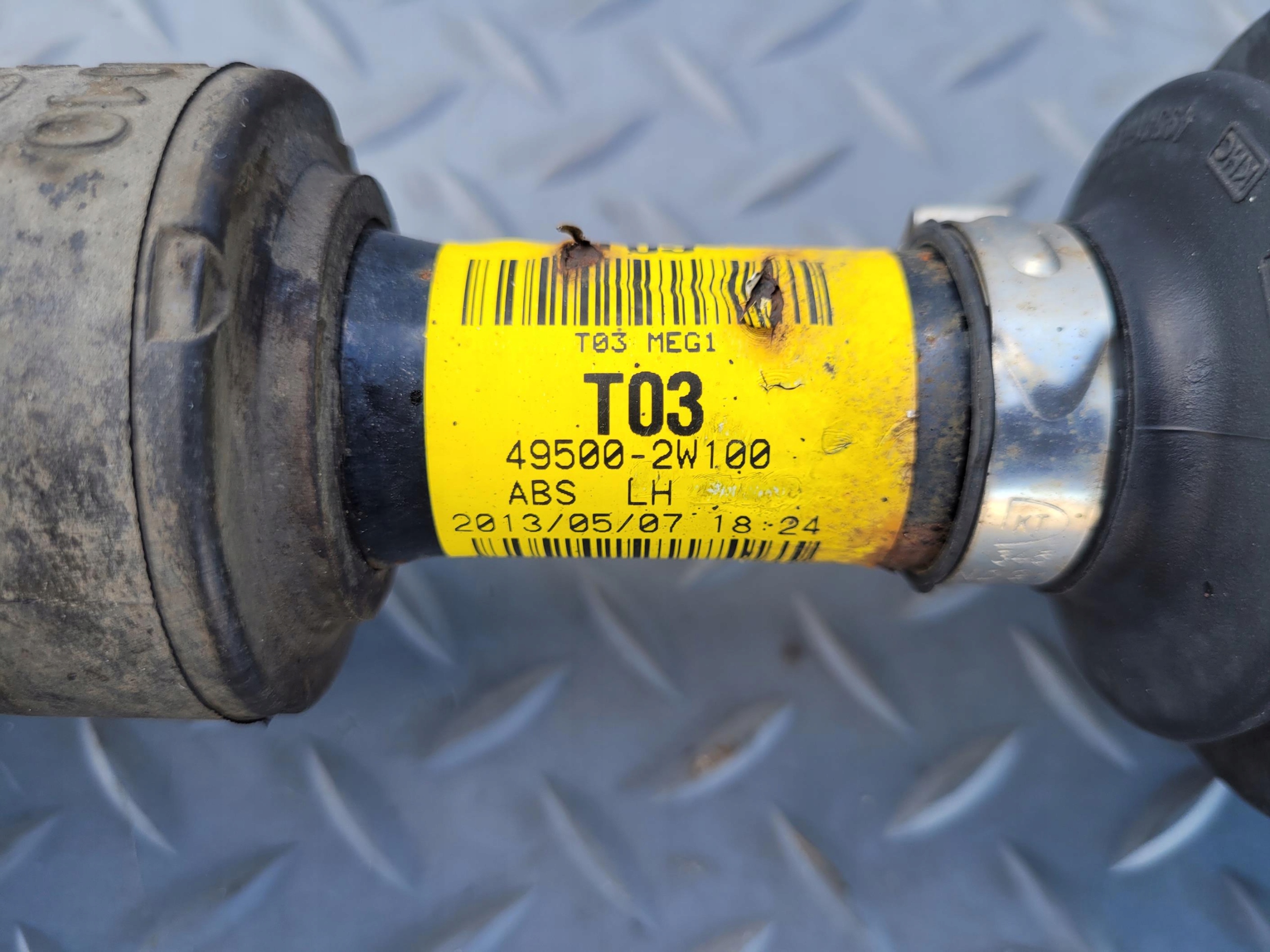 semi-axis front front left 49500-2W100 HYUNDAI SANTA FE III 2.2 D CRDI