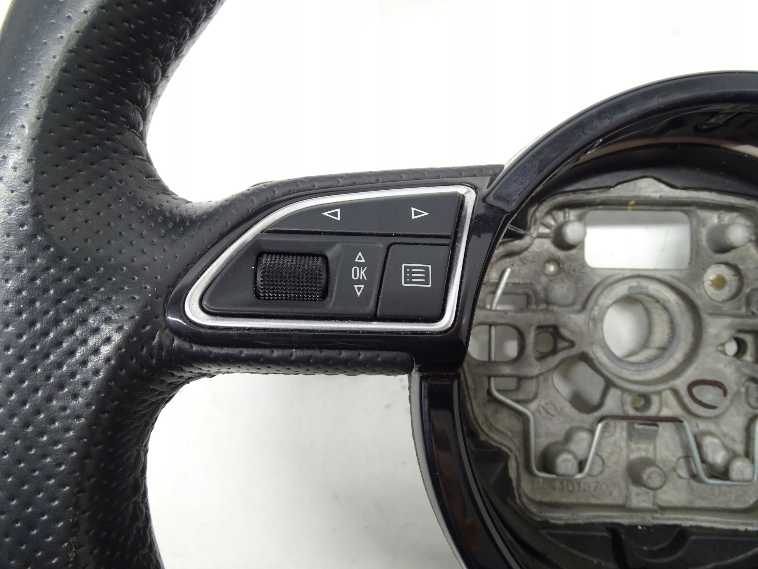 steering wheel, leather with shifting MULTIFUNKCJA AUDI A6 C7 A7 4G 8X0419091M