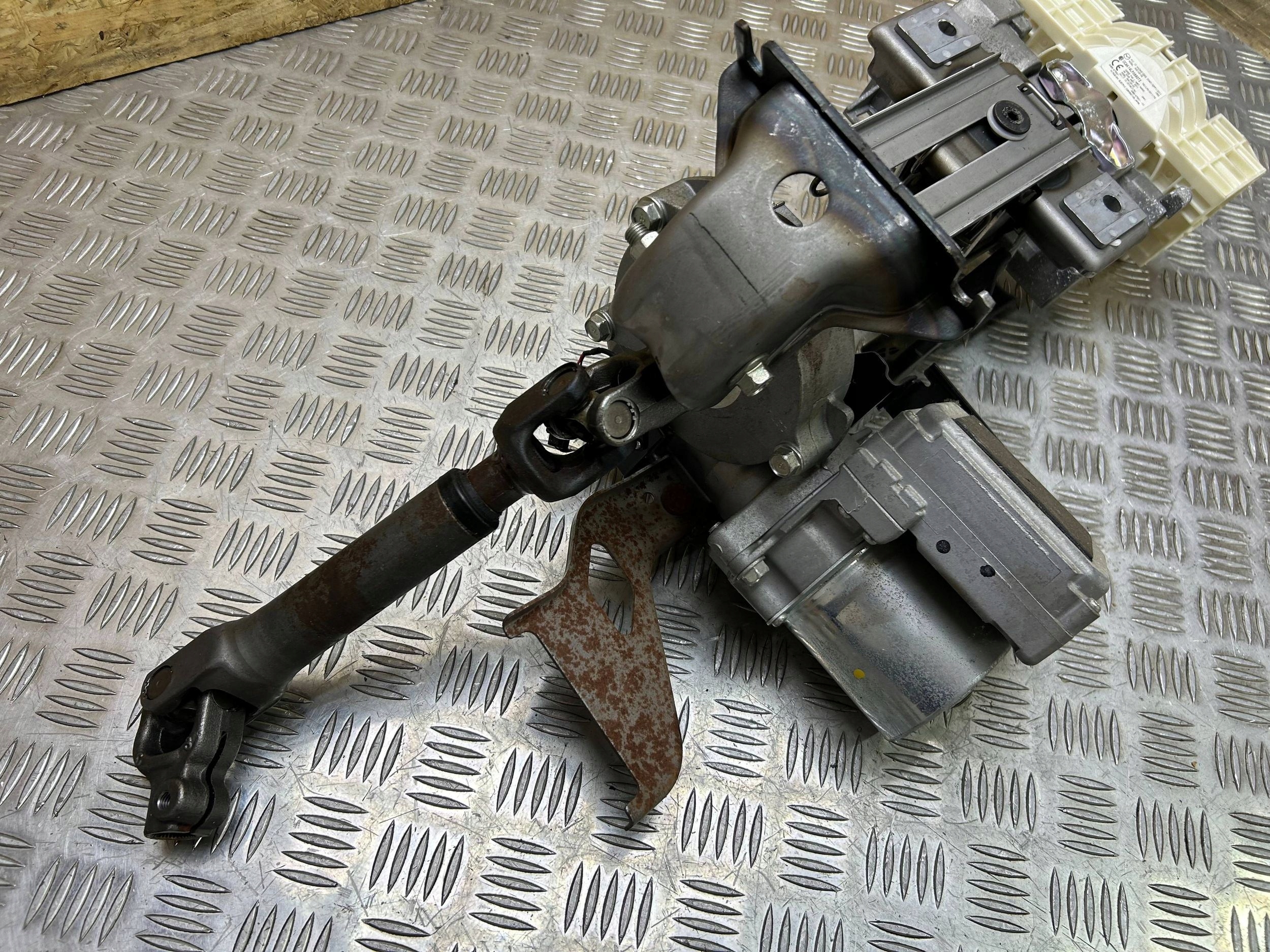 steering wheel rod control electrics Komplet Mazda 6 2016 GJG93210X