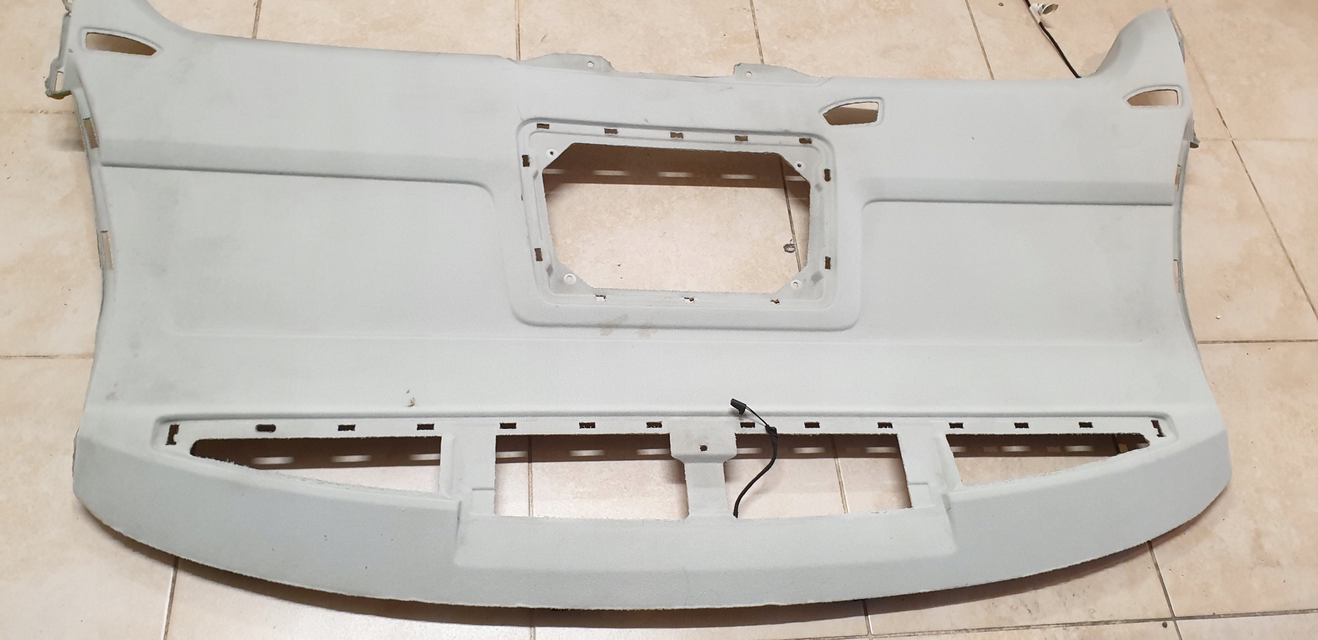 rear plato AUDI A8 D3 4E0863411 grey OE