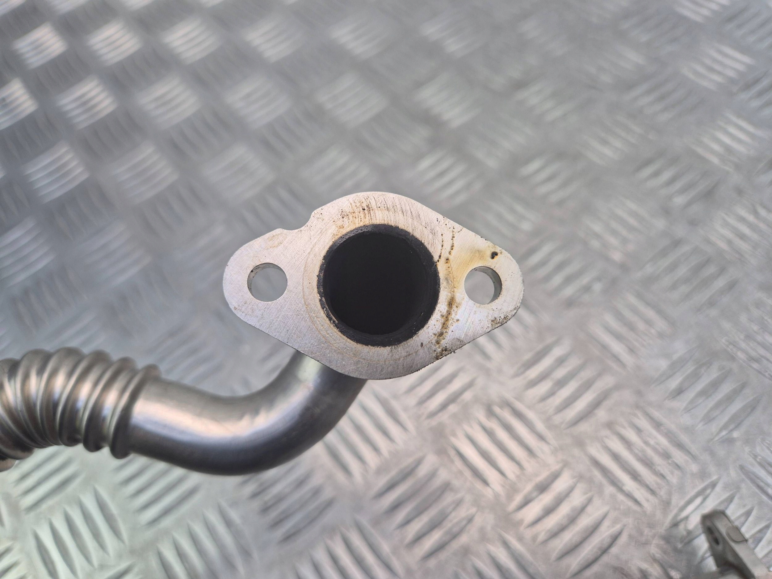 Mercedes E200 CGI W212 oil filter holder A2711401212