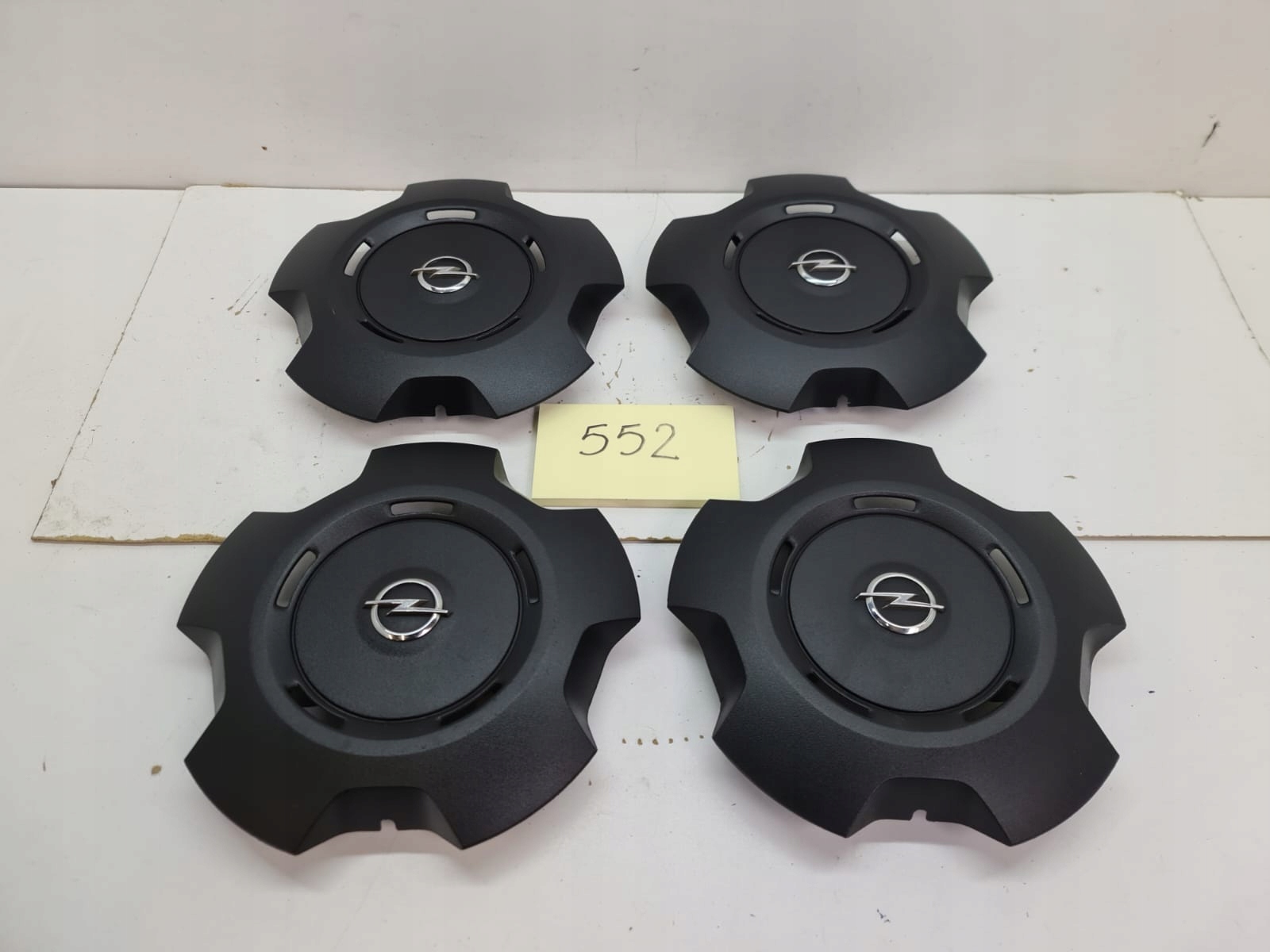 КРИШКА КАПОТА OPEL VIVARO B