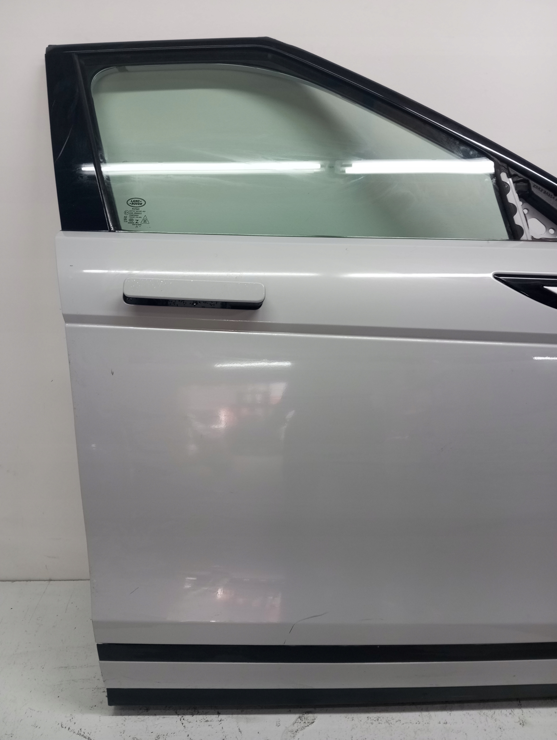 dvere pravé predné RANGE ROVER EVOQUE II