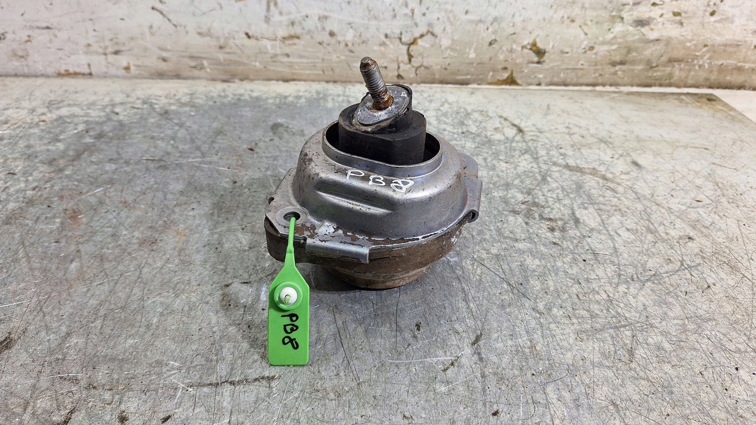 engine mount right 3400342 BMW X3 E83 LCI