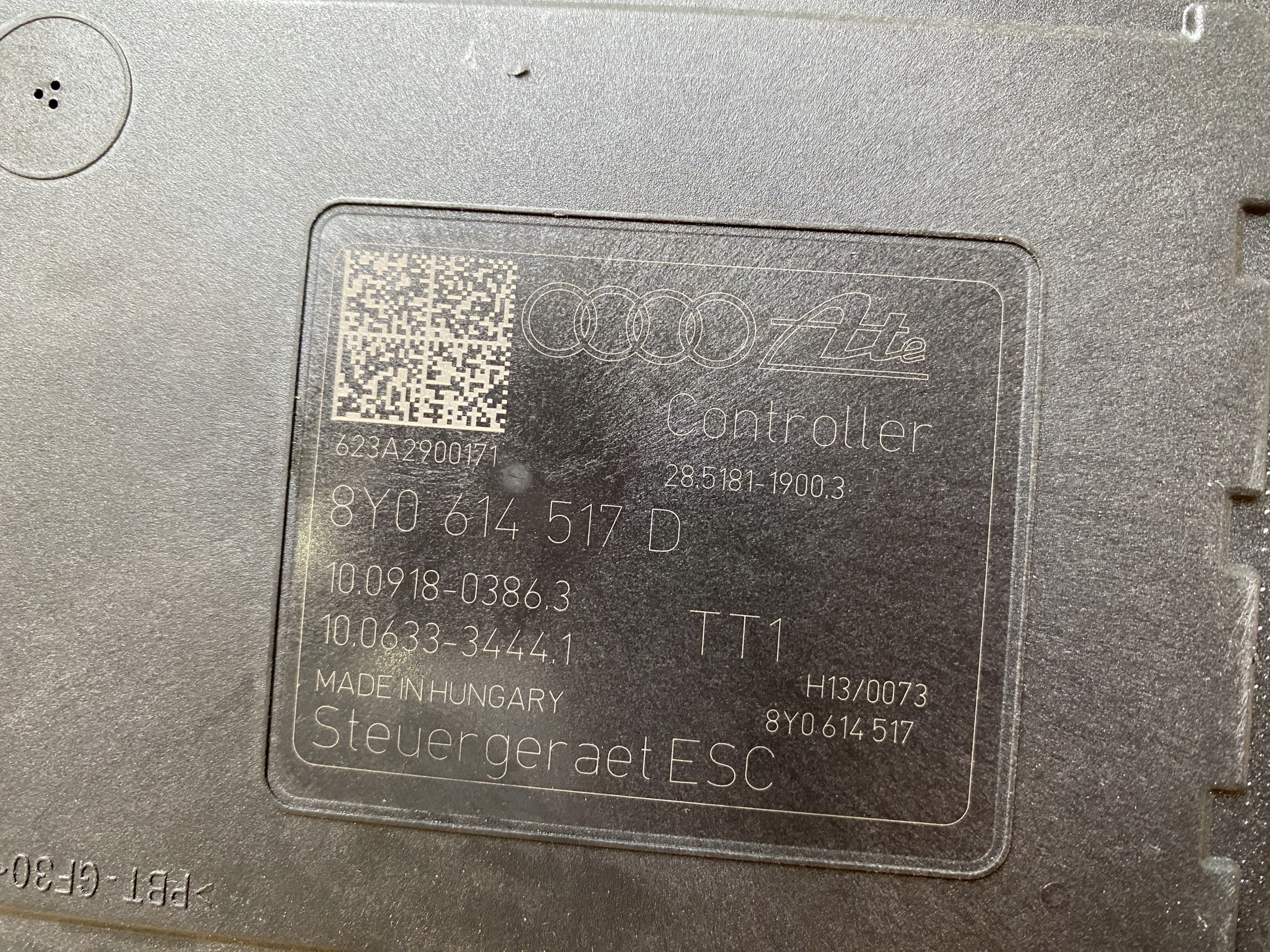 AUDI A3 S3 RS3 8Y control unit brake booster ABS 8Y0614517D