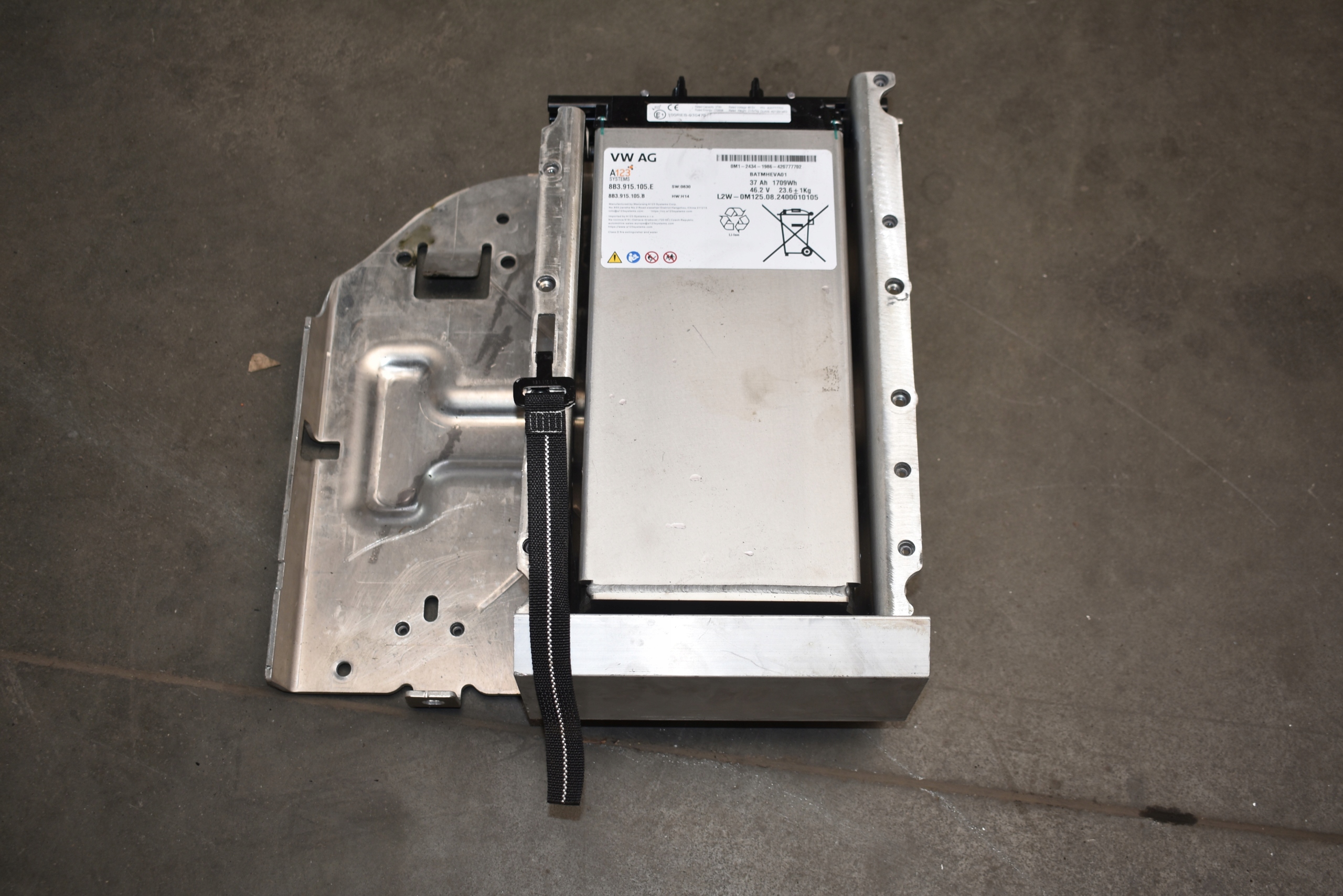 parfait état batterie 37Ah 1709Wh AUDI A5 B10 1