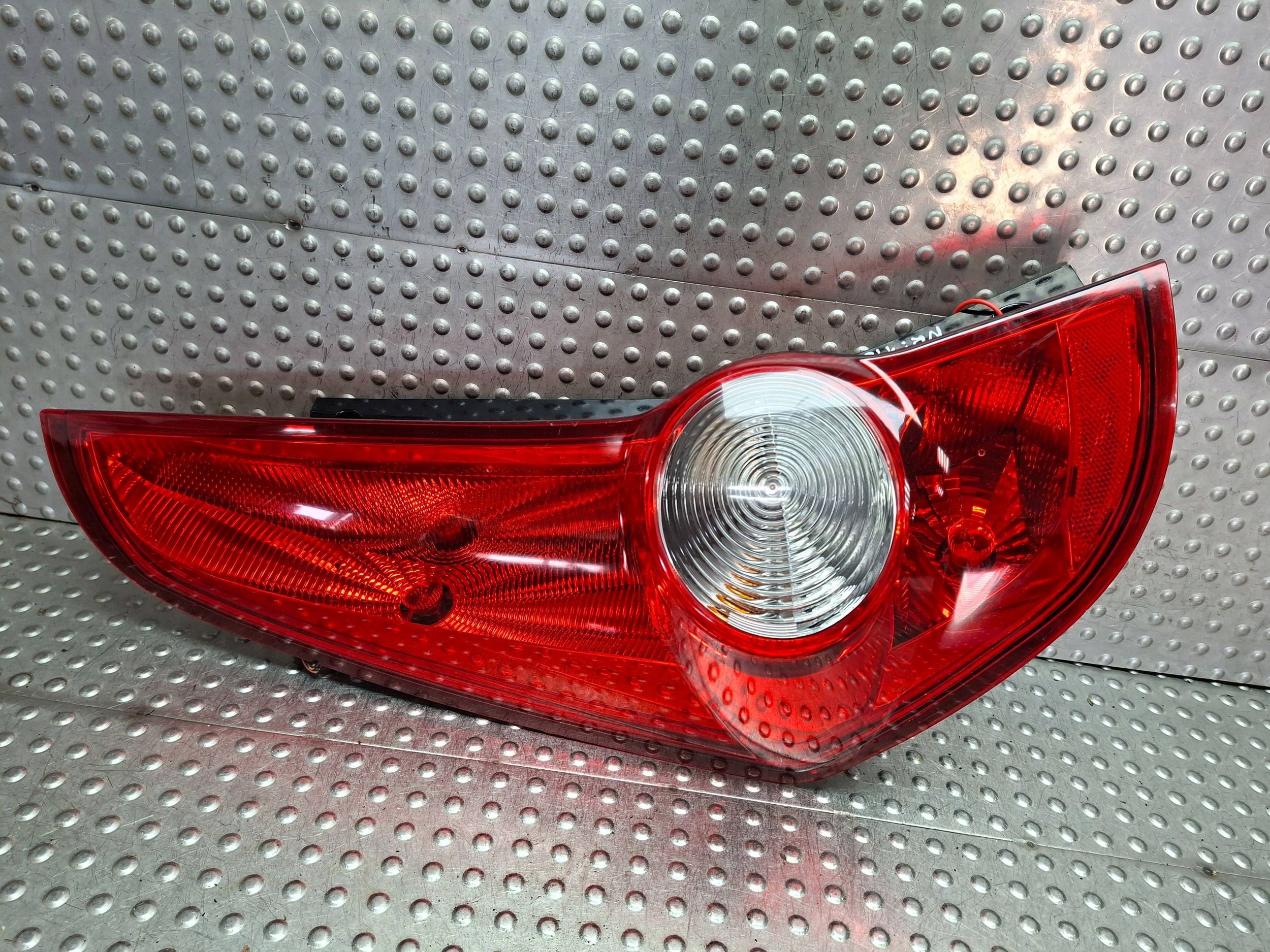 light left rear part 89071590 OPEL AGILA B 2008