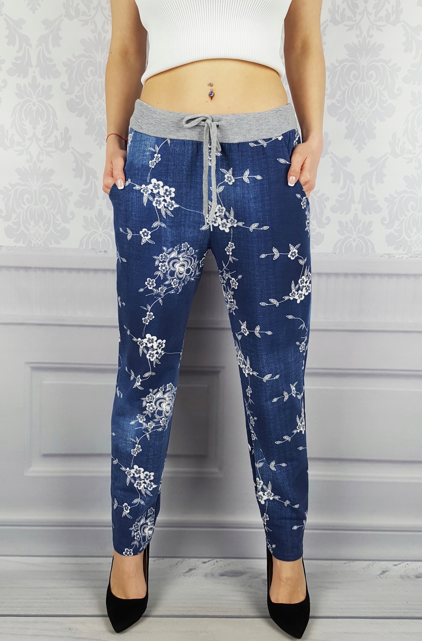 WYGODNE - SPODNIE - DRESOWE - KWIATY - BAWEŁNIANE Wzór dominujący inny wzór