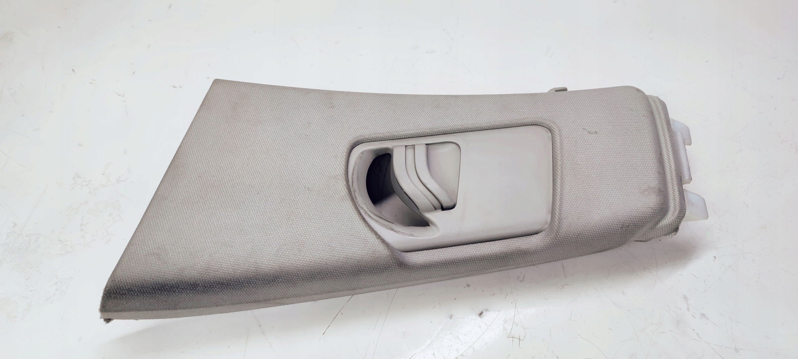 cover SLUPKA B left AUDI A5 8T 8T8867243