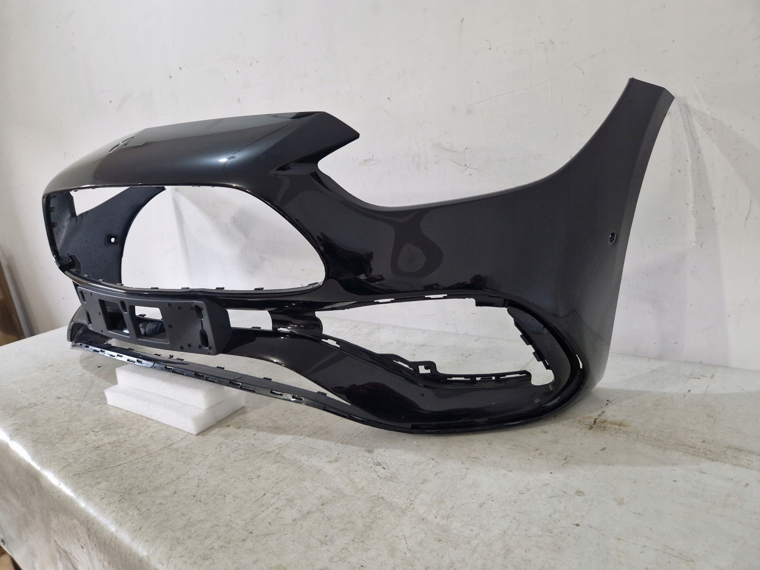 MERCEDES C KLASA W206 A 206 AMG bumper front front A2068858401
