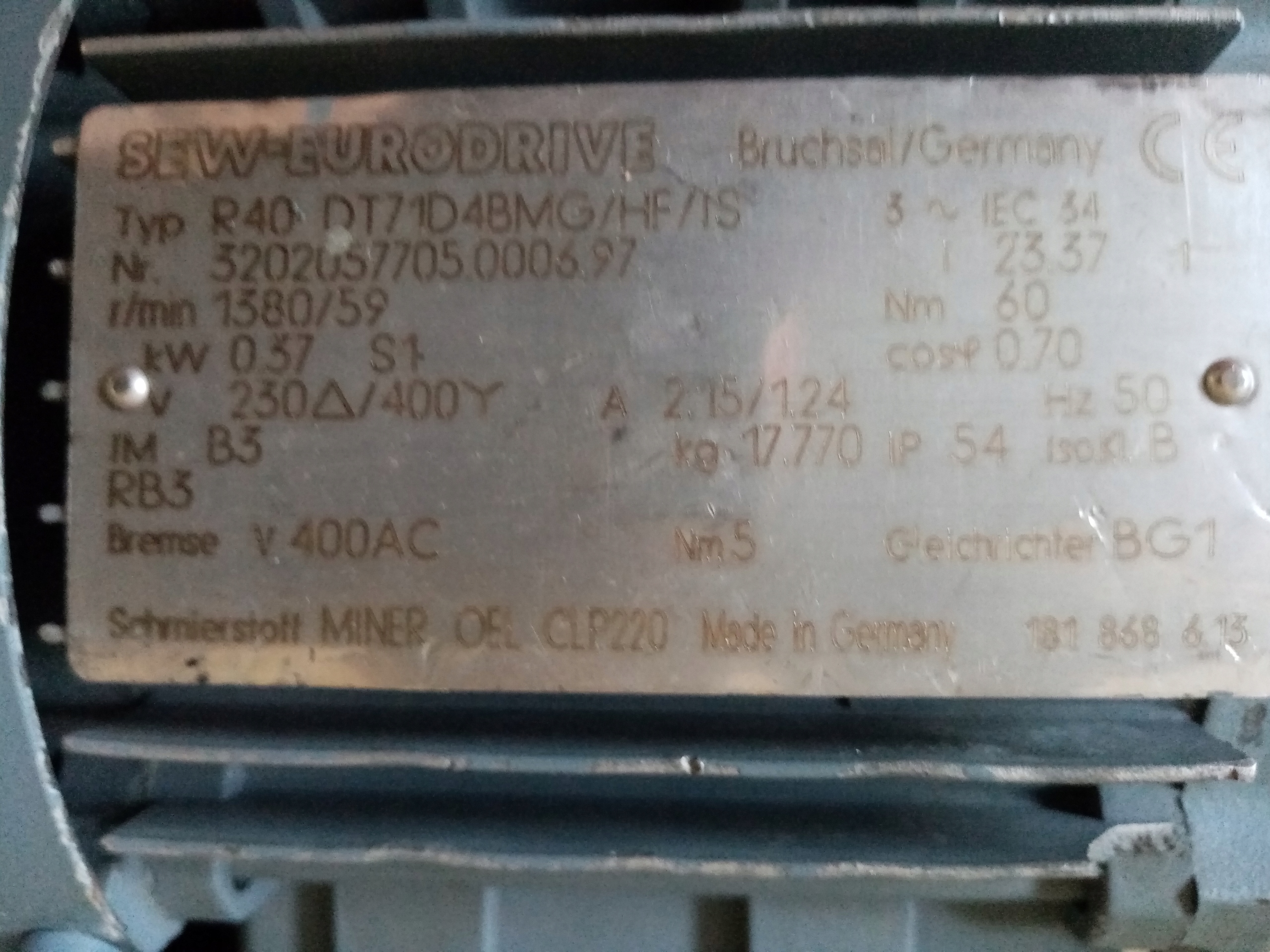 Motoreduktor SEW 0,37kw 59 obr/min Hamulec Model R40 DT71D4BMG/HF/IS