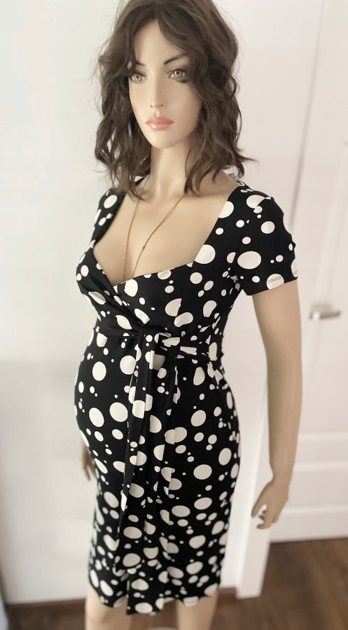 Šaty na krmení hrachy S