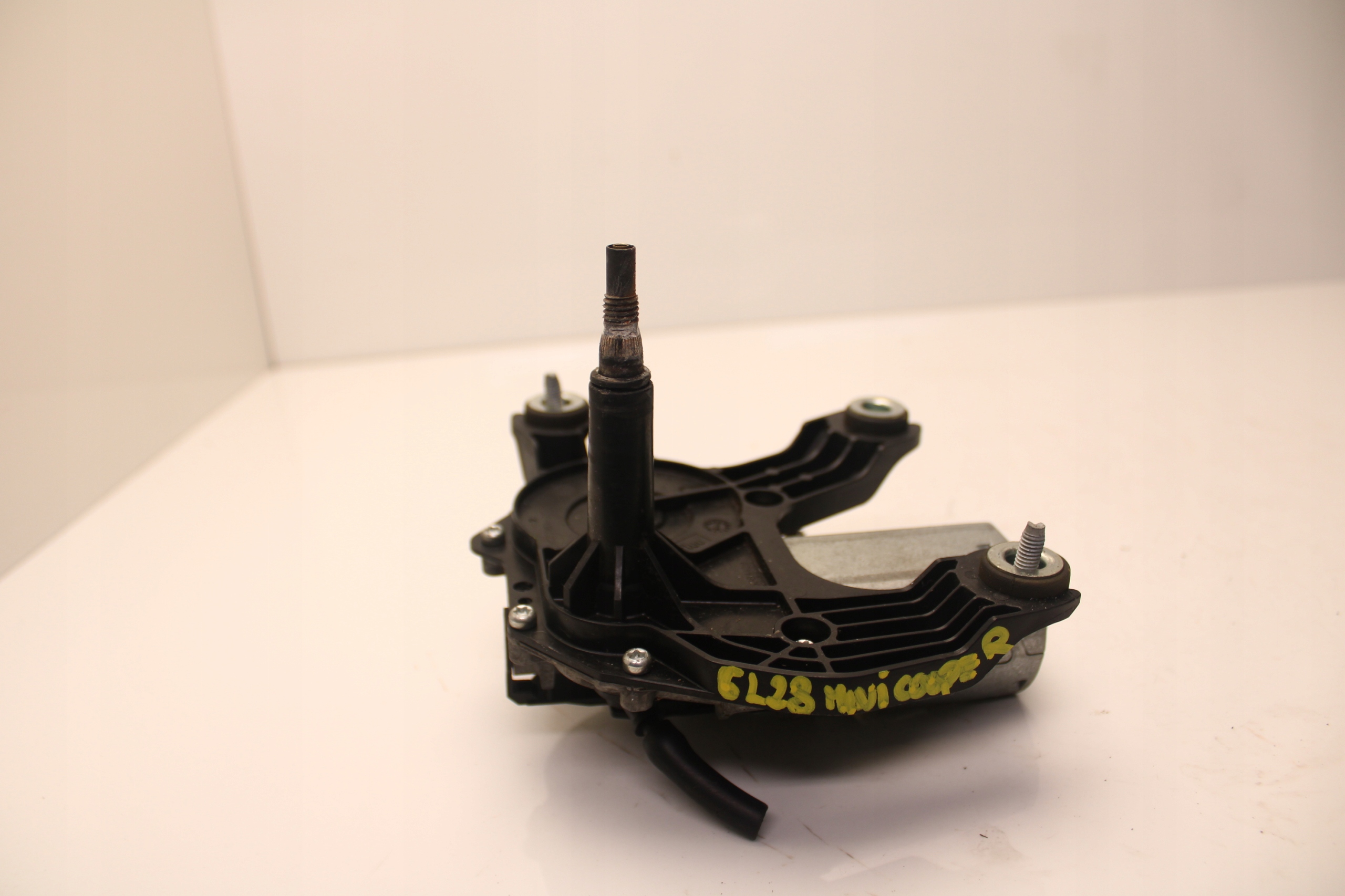 MINI R56 06R- SILNICZEK MECHANIZM WYCIERACZKI TYŁ 53024112