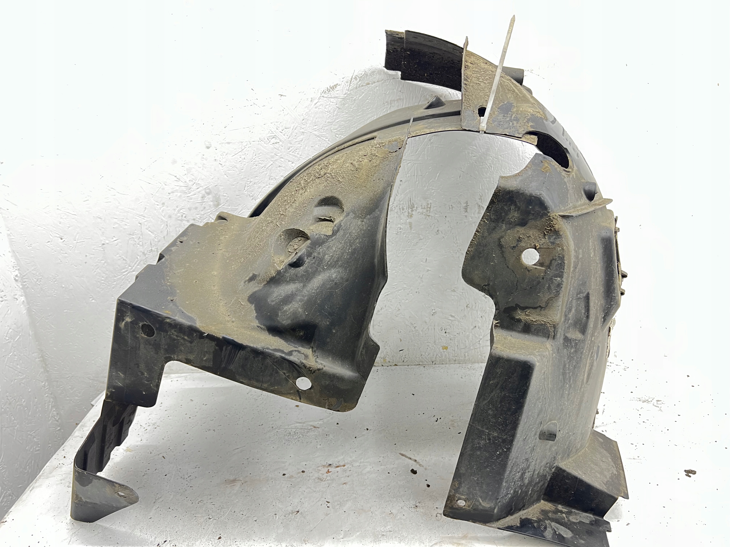 mudguard left front 93867897 93867899 - OPEL VIVARO B TRAFIC III TALENTO