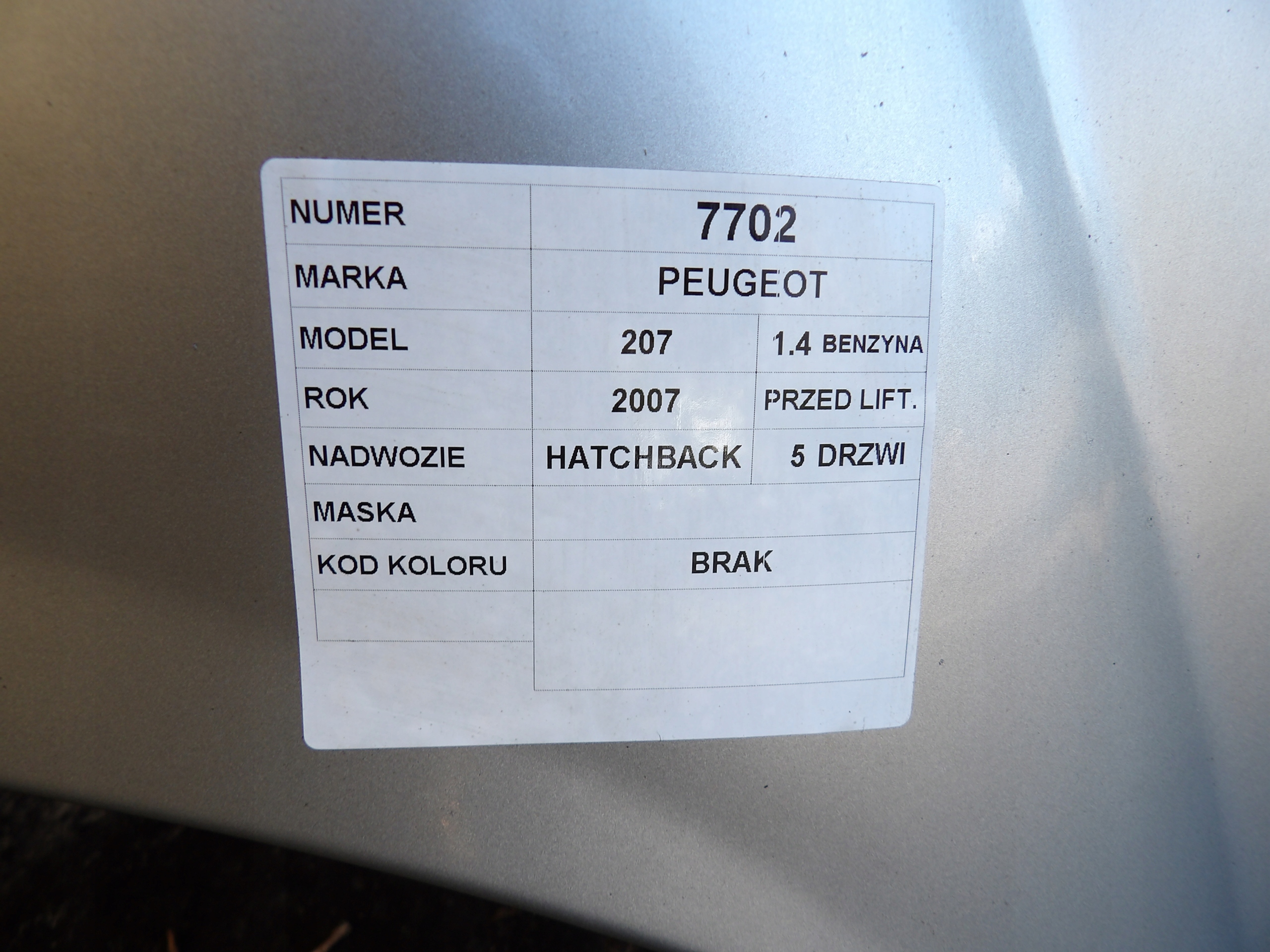 Peugeot 207 cofano 1,4B