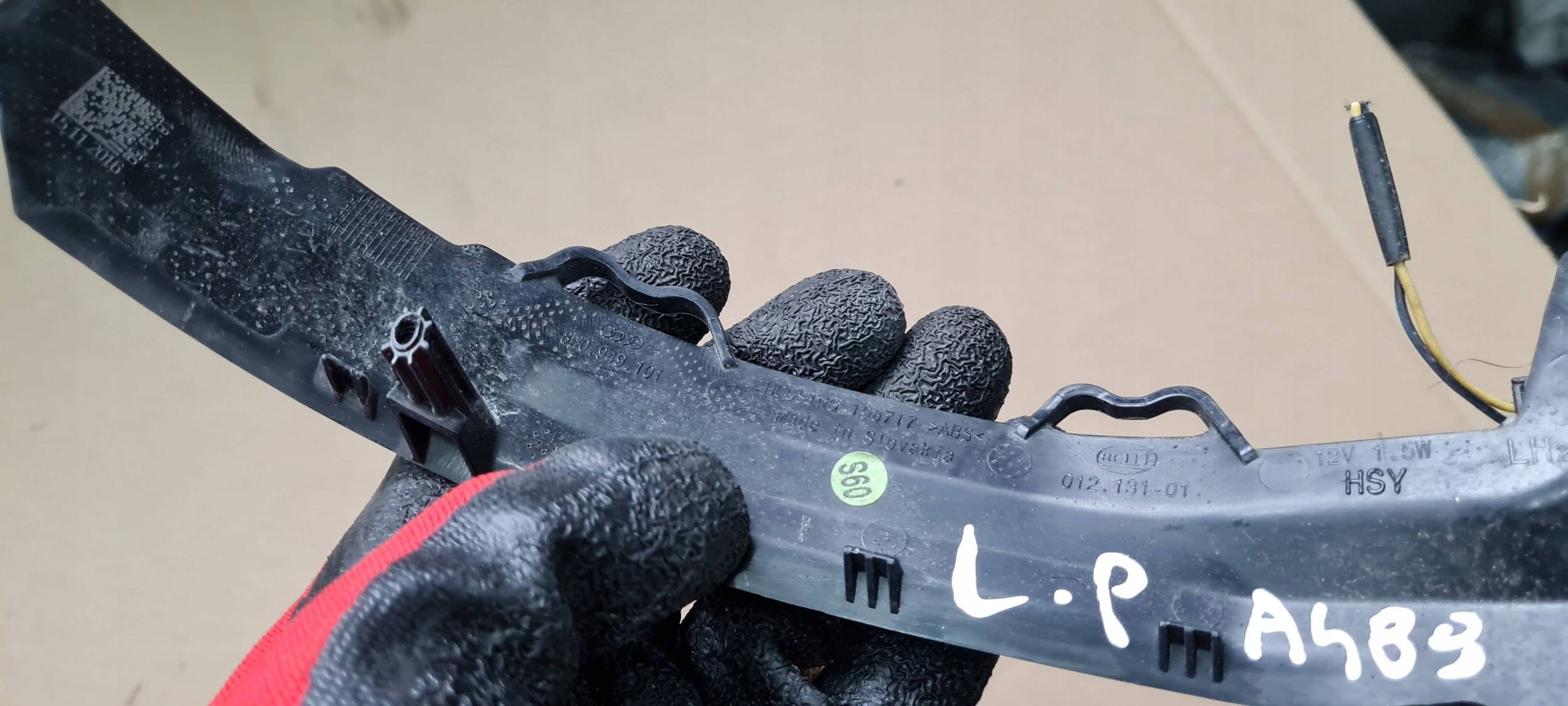 A4 B9 8W indicator blinker indicator left front 8W0949101