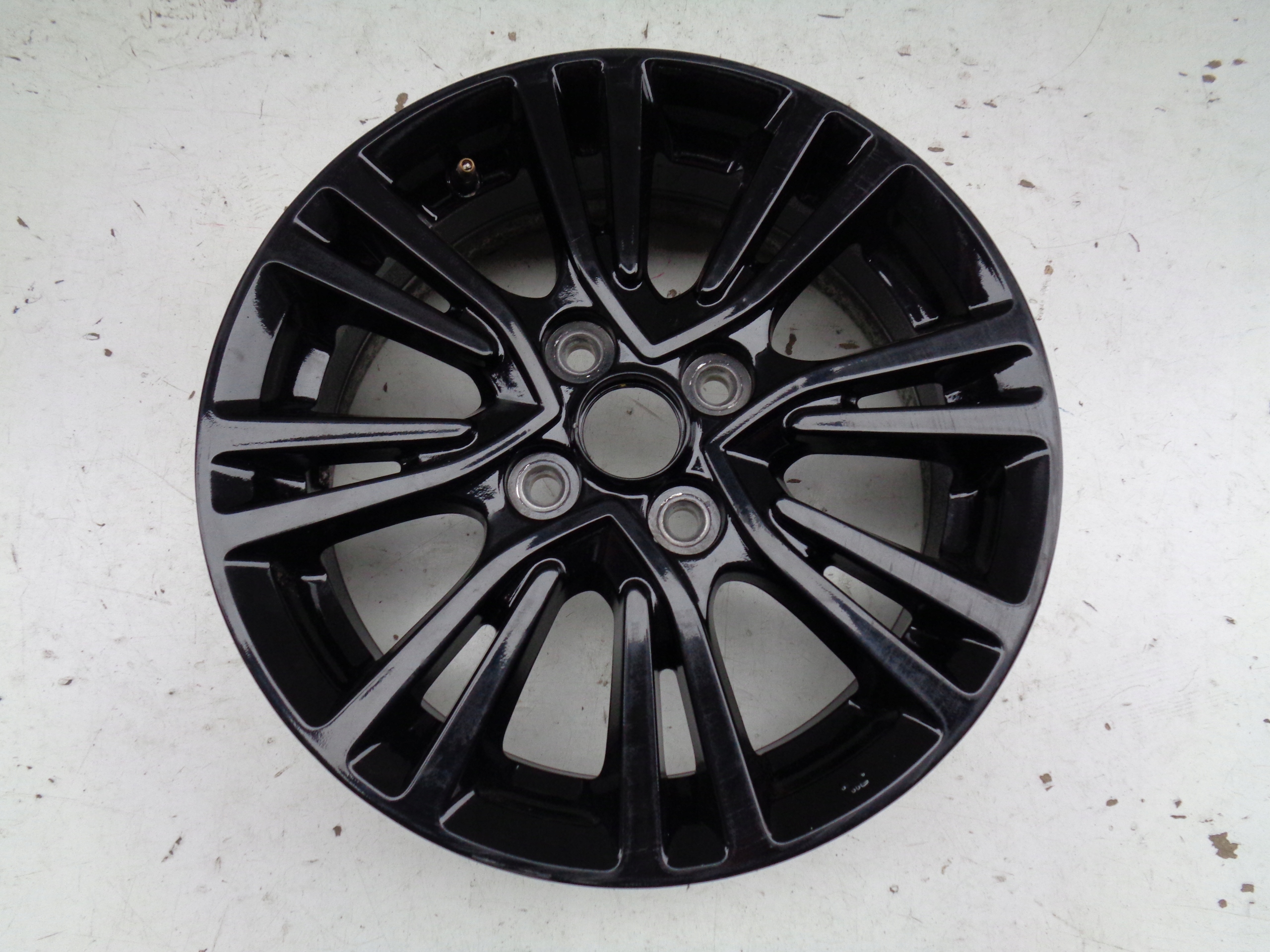 disk hliníkový MITSUBISHI 5XJ15 ET46 4X100