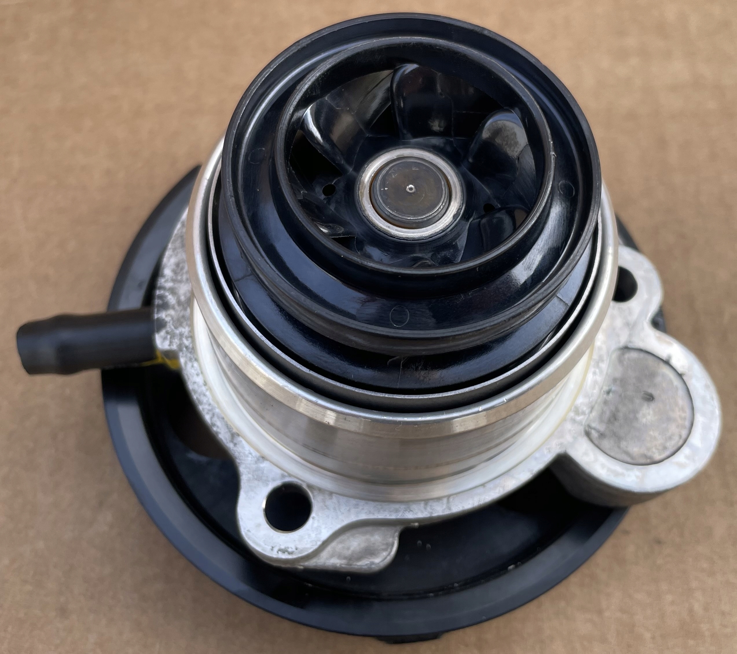 water pump VW SKODA AUDI original 07K121A01