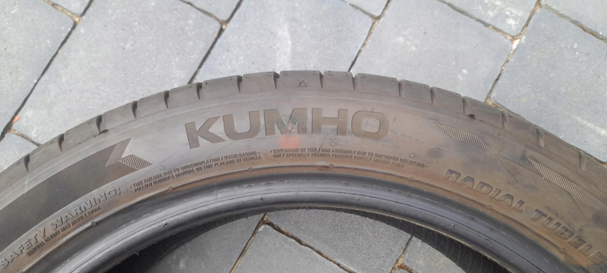 KUMHO ECSTA HS52 205/45R17 88V XL EV