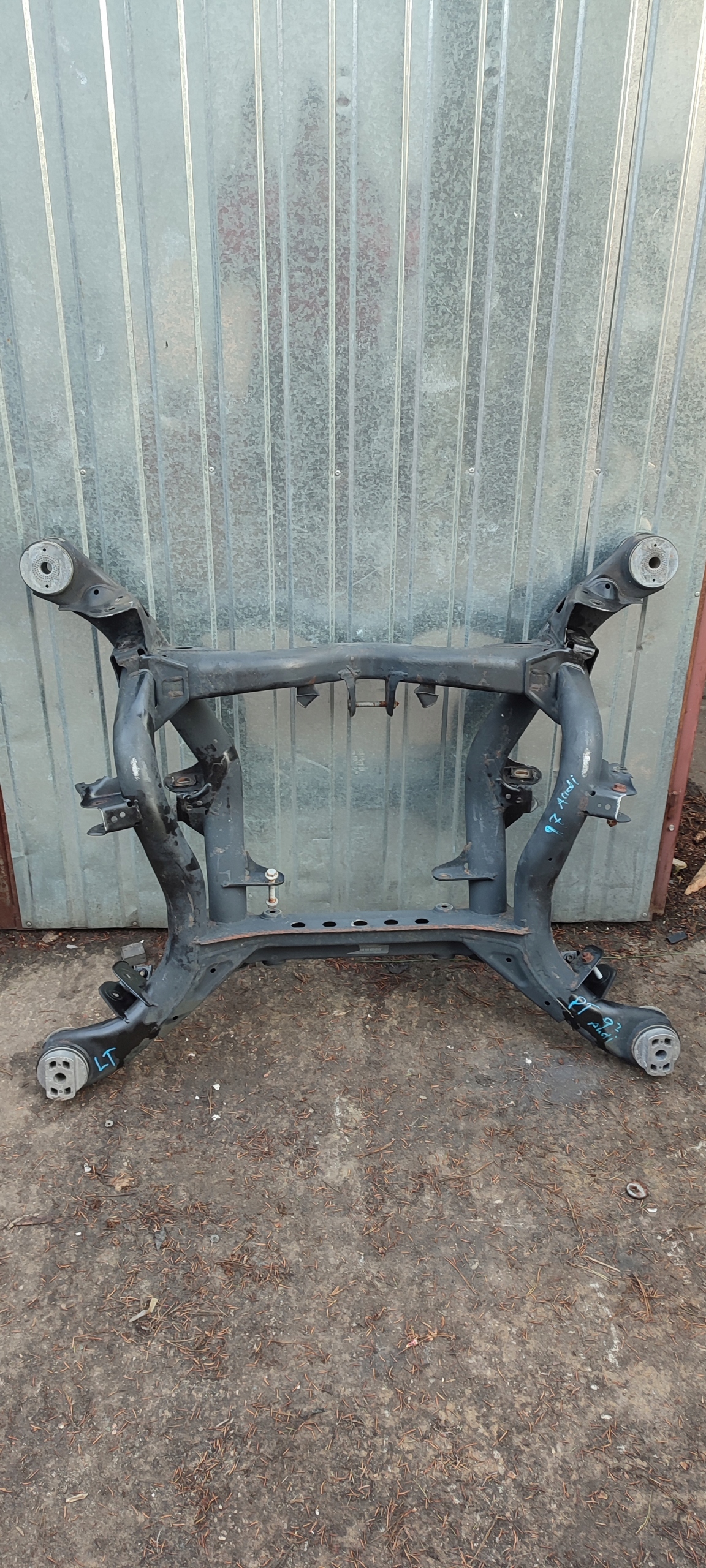 Achsträger hinten Achsträger AUDI Q7 7L0599338A