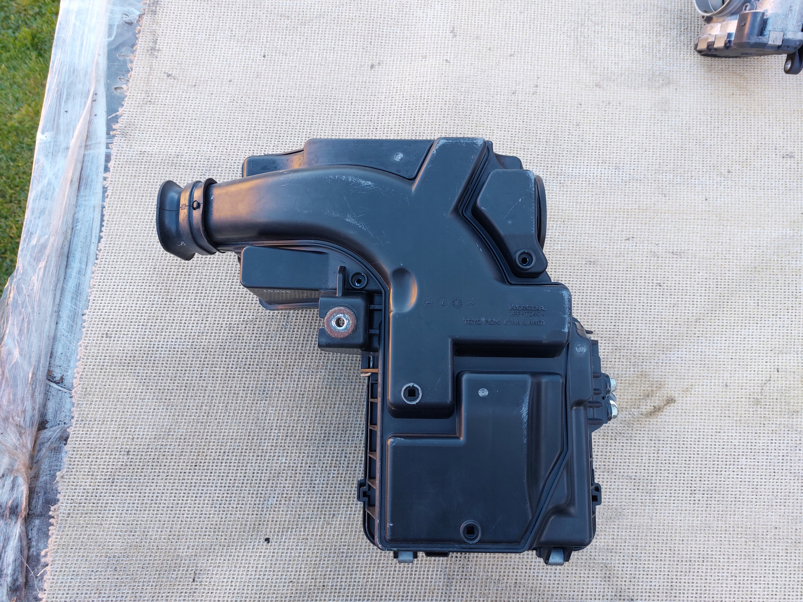 Gehäuse filter luft HONDA JAZZ III 15r