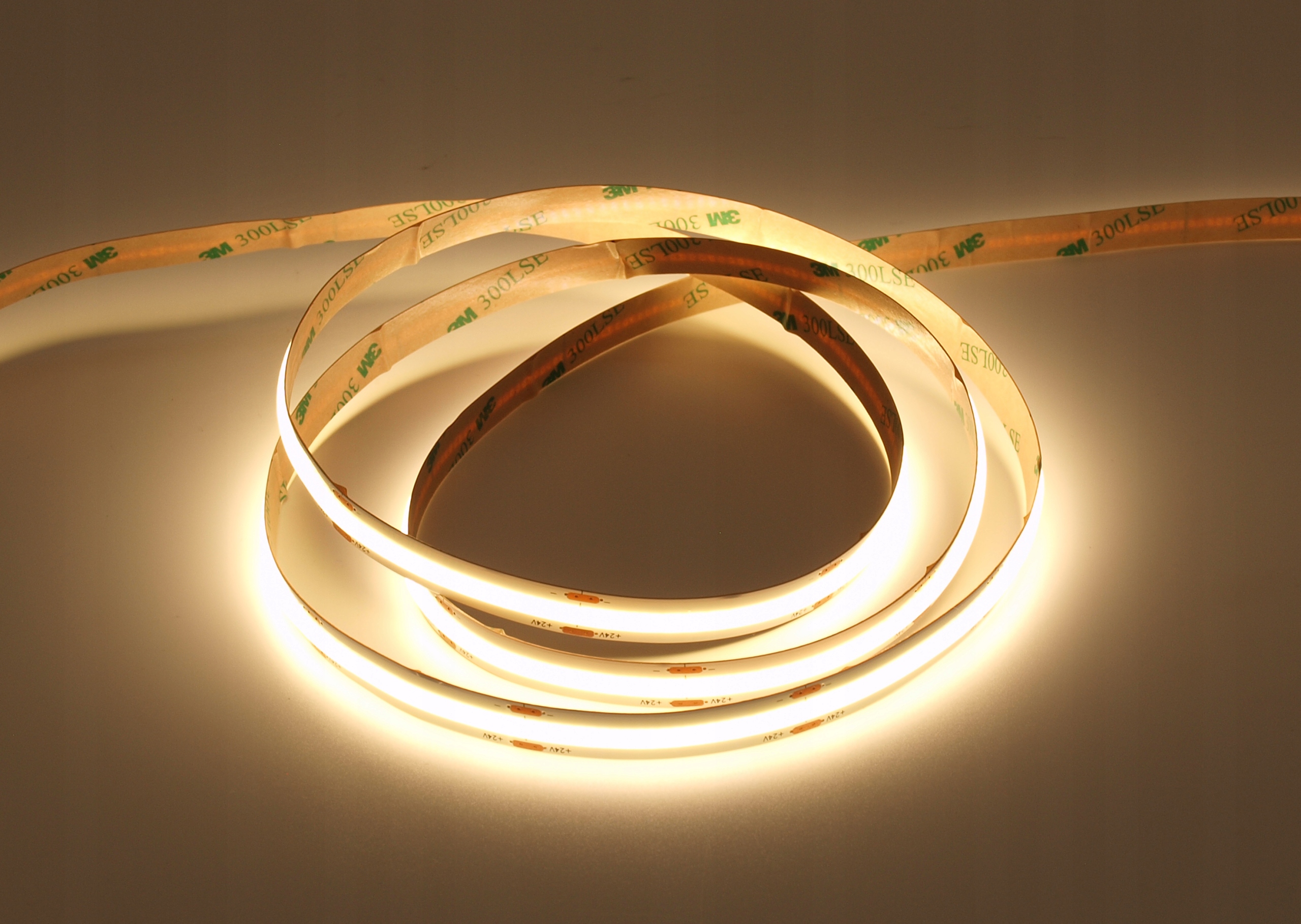 Profesionální Led pásek Cob 5W/m, 24V, 50 m, neutrální barva 4000K