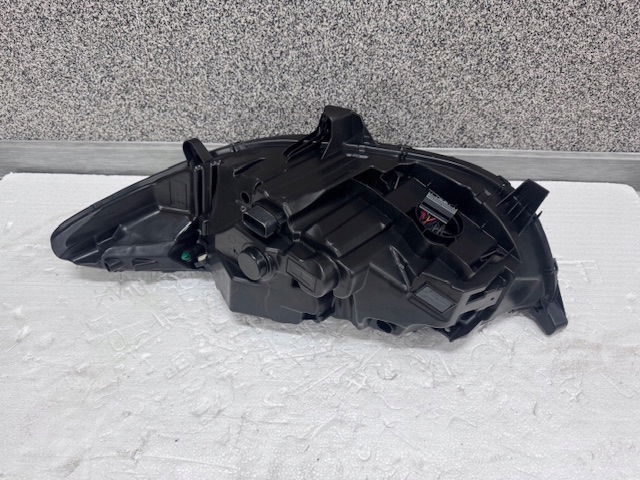 light right Ford Mondeo MK5 Full Led 2019