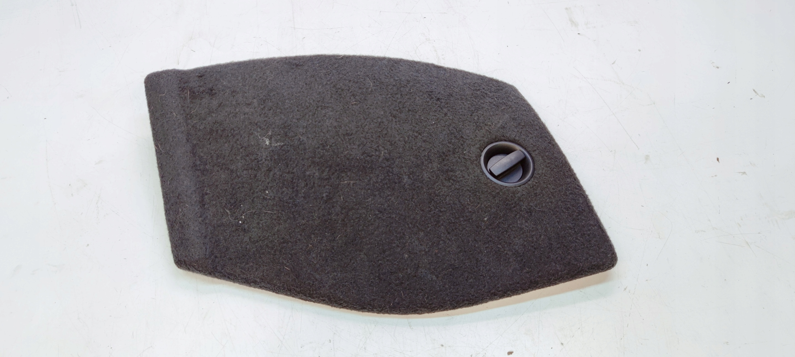 spoiler BOCZKA boot left AUDI A3 8V