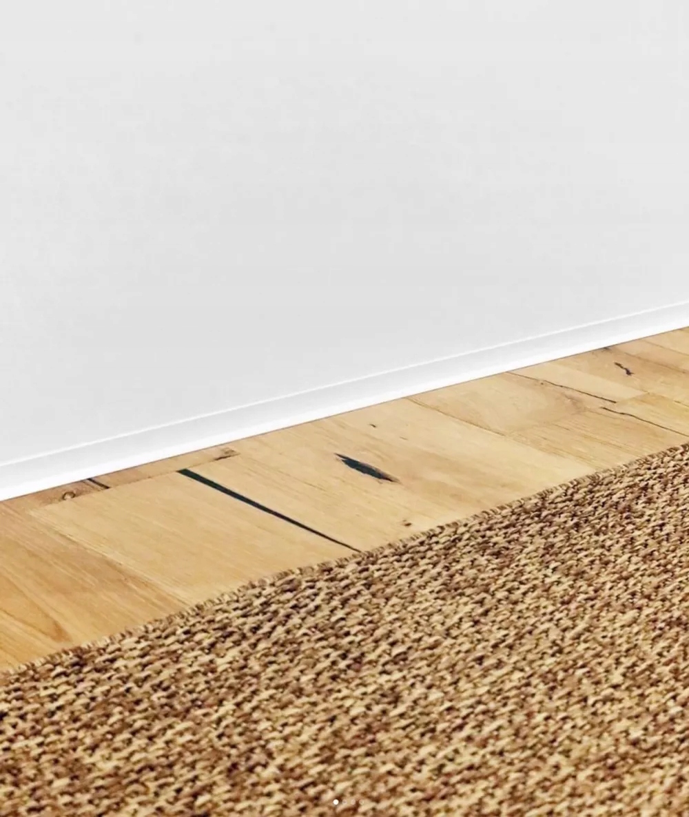 Minimalistyczna listwa przypodłogowa biała WINYL Szerokość 16 mm