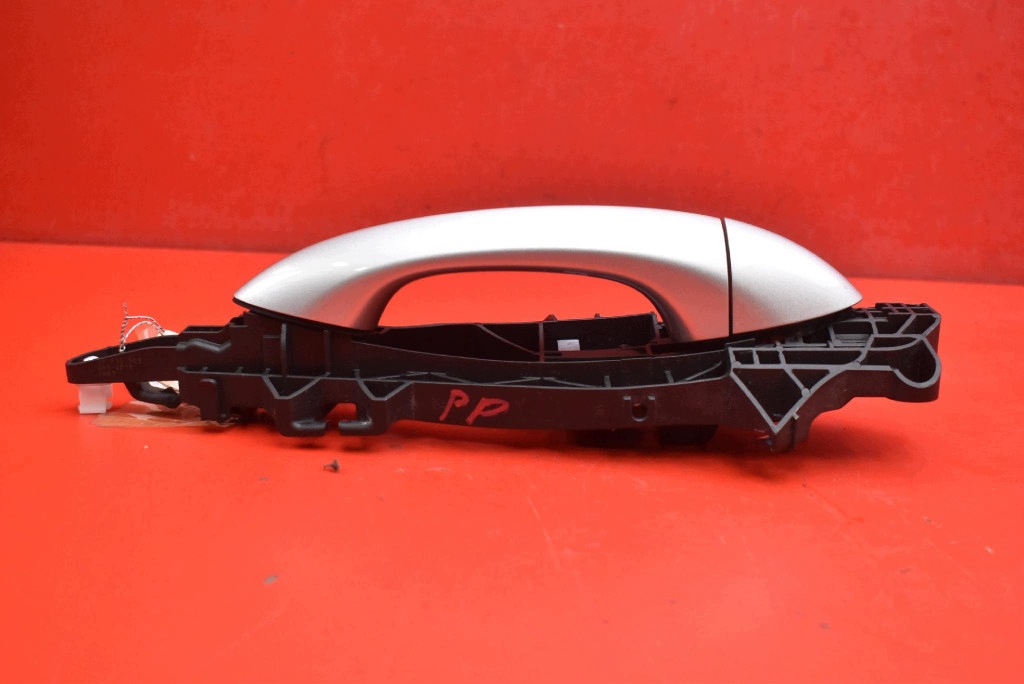 handle right front front Z176 OPEL ASTRA 5 V K 15-20