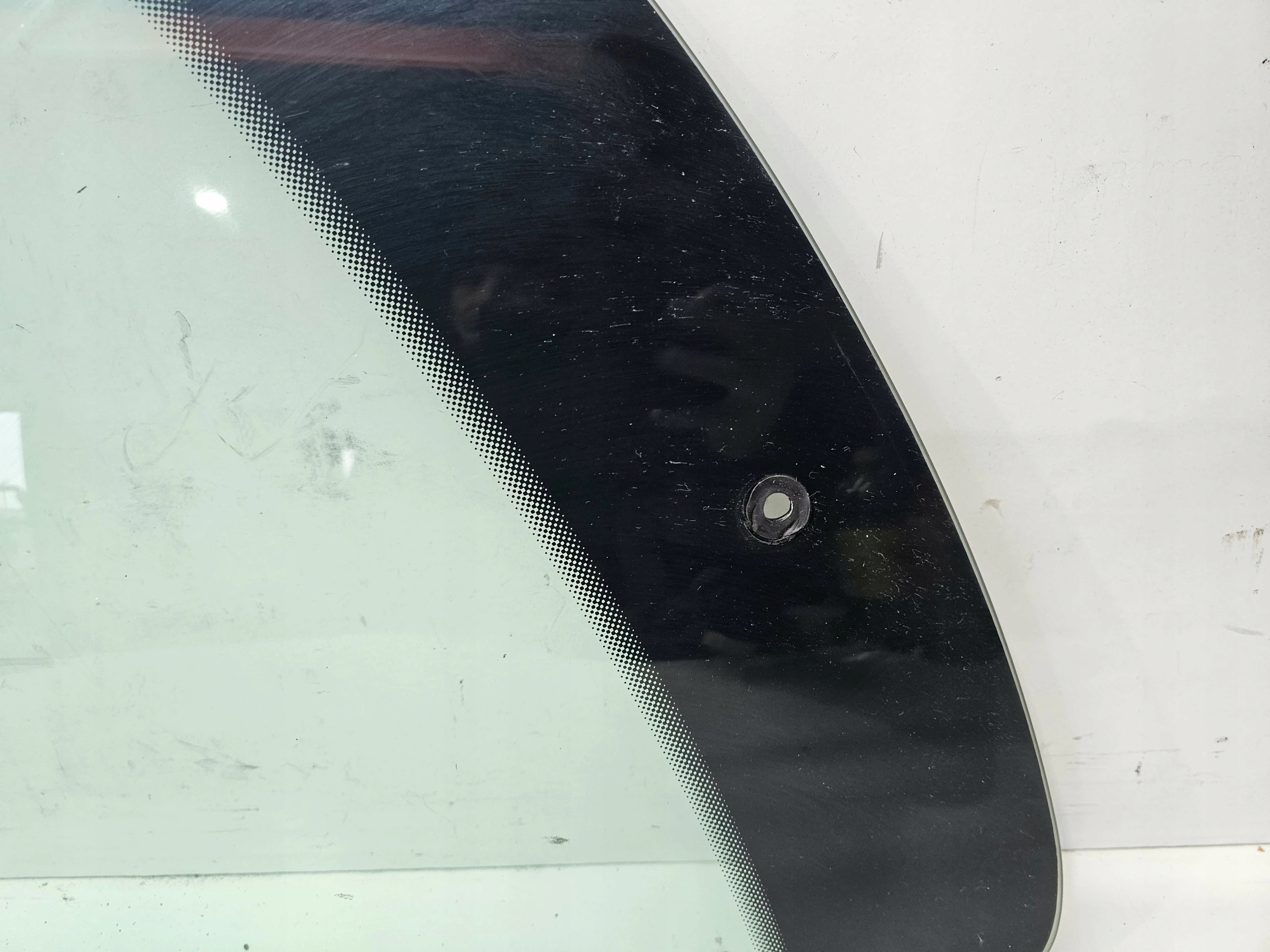 window bodywork left VW SHARAN II UCHYLNA 7M3845317D
