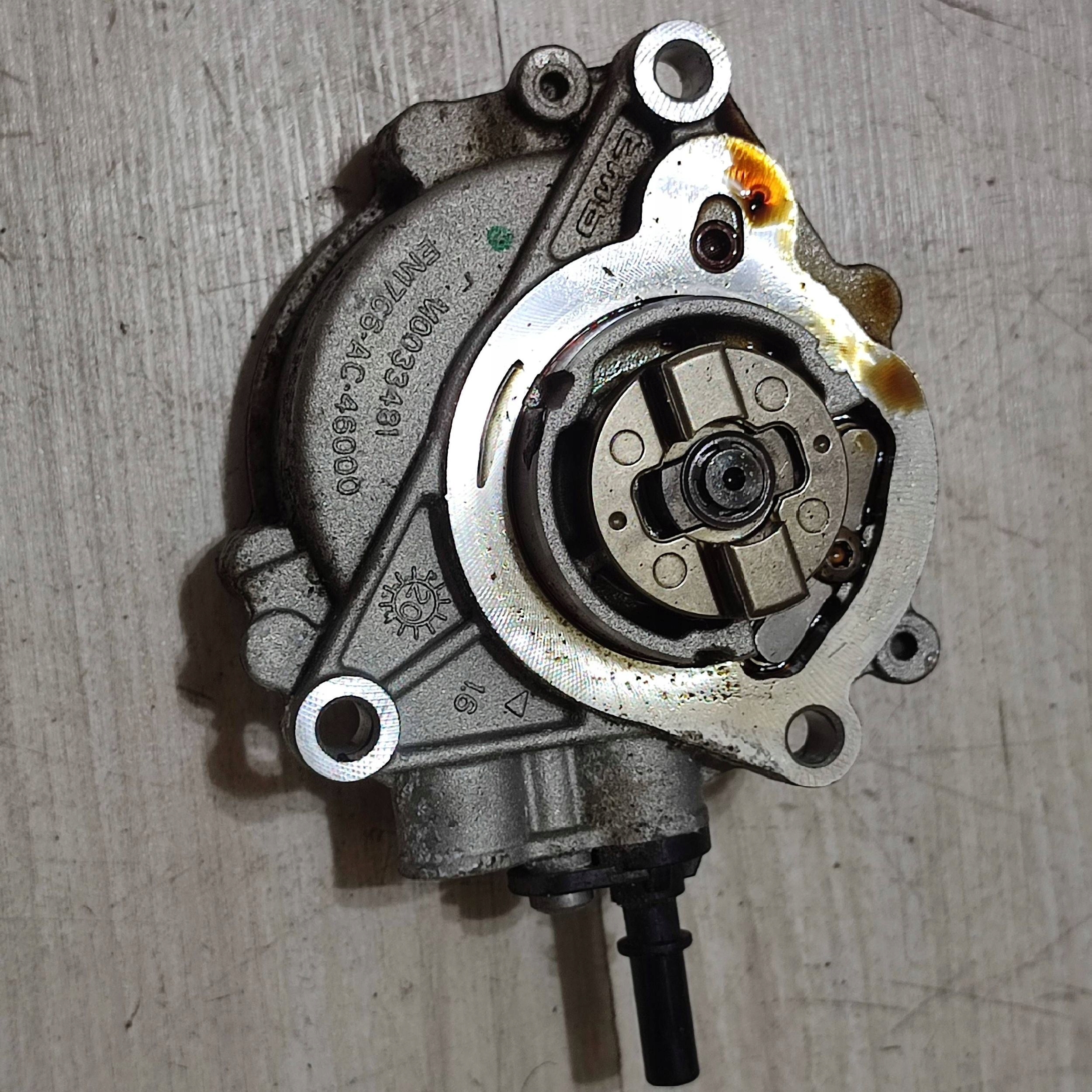 pump vacual (vacuum) Opel Corsa F MOO33481