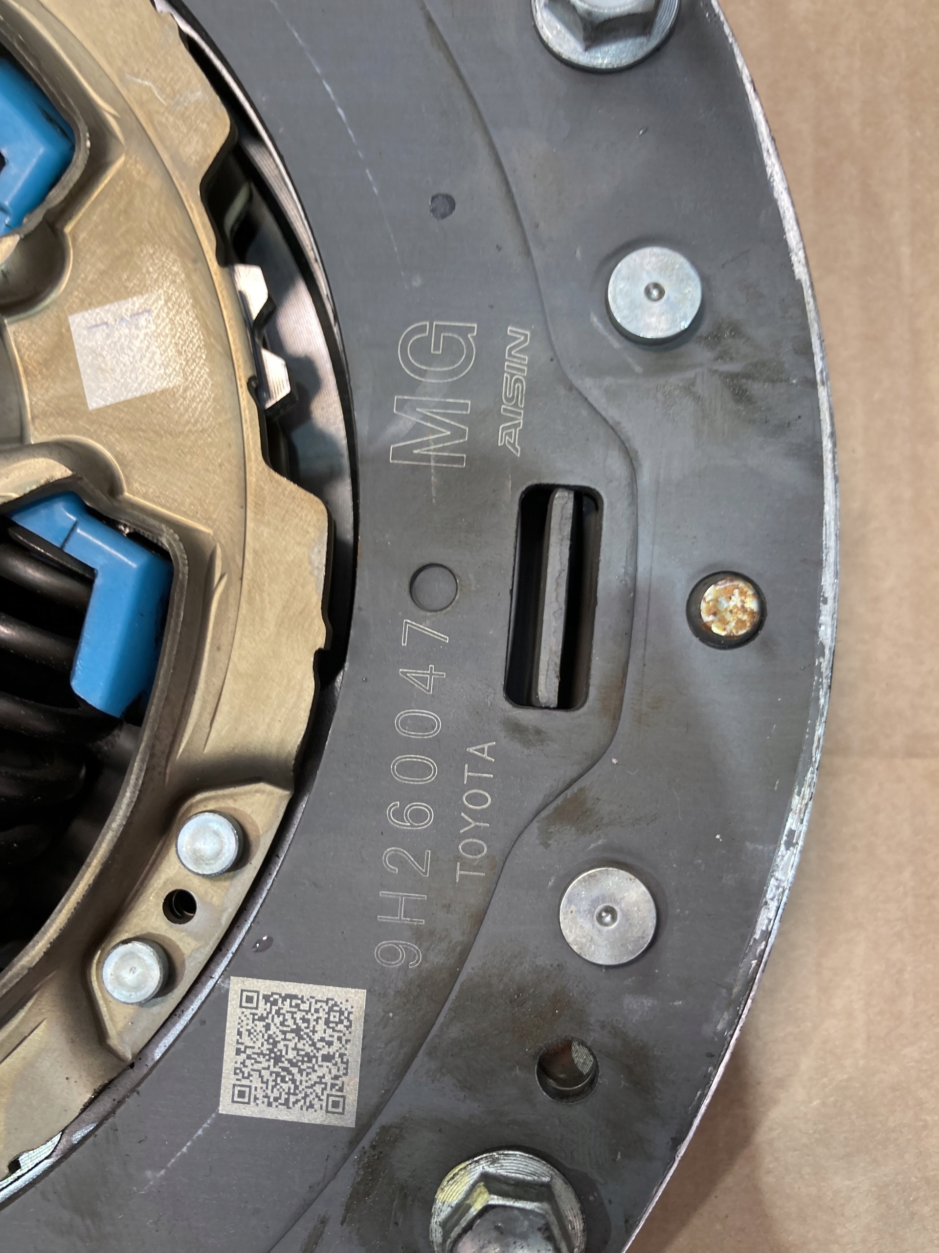 МУФТА КОЛО МАХОВИК LEXUS Nx300h 15-