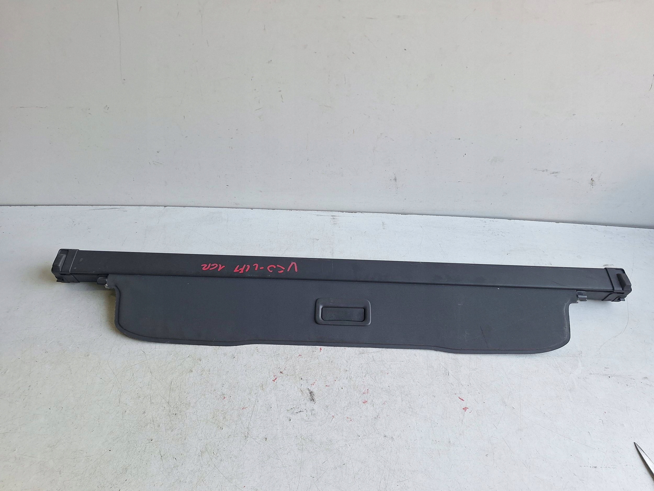 VOLVO V60 10-18 blinds boot 39843531