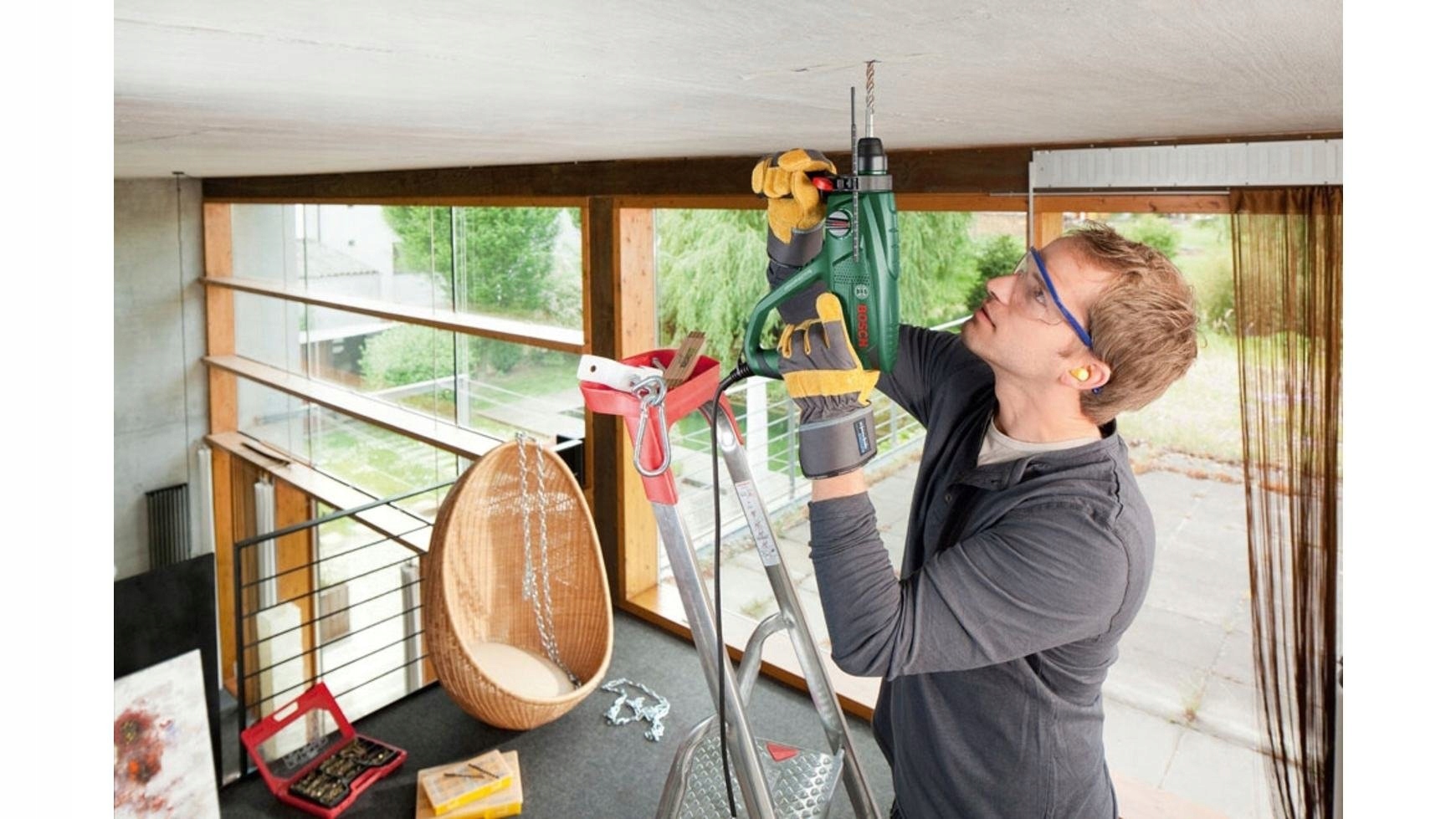 BOSCH Młotowiertarka PBH 2100 RE 550W Walizka — miniatura 4