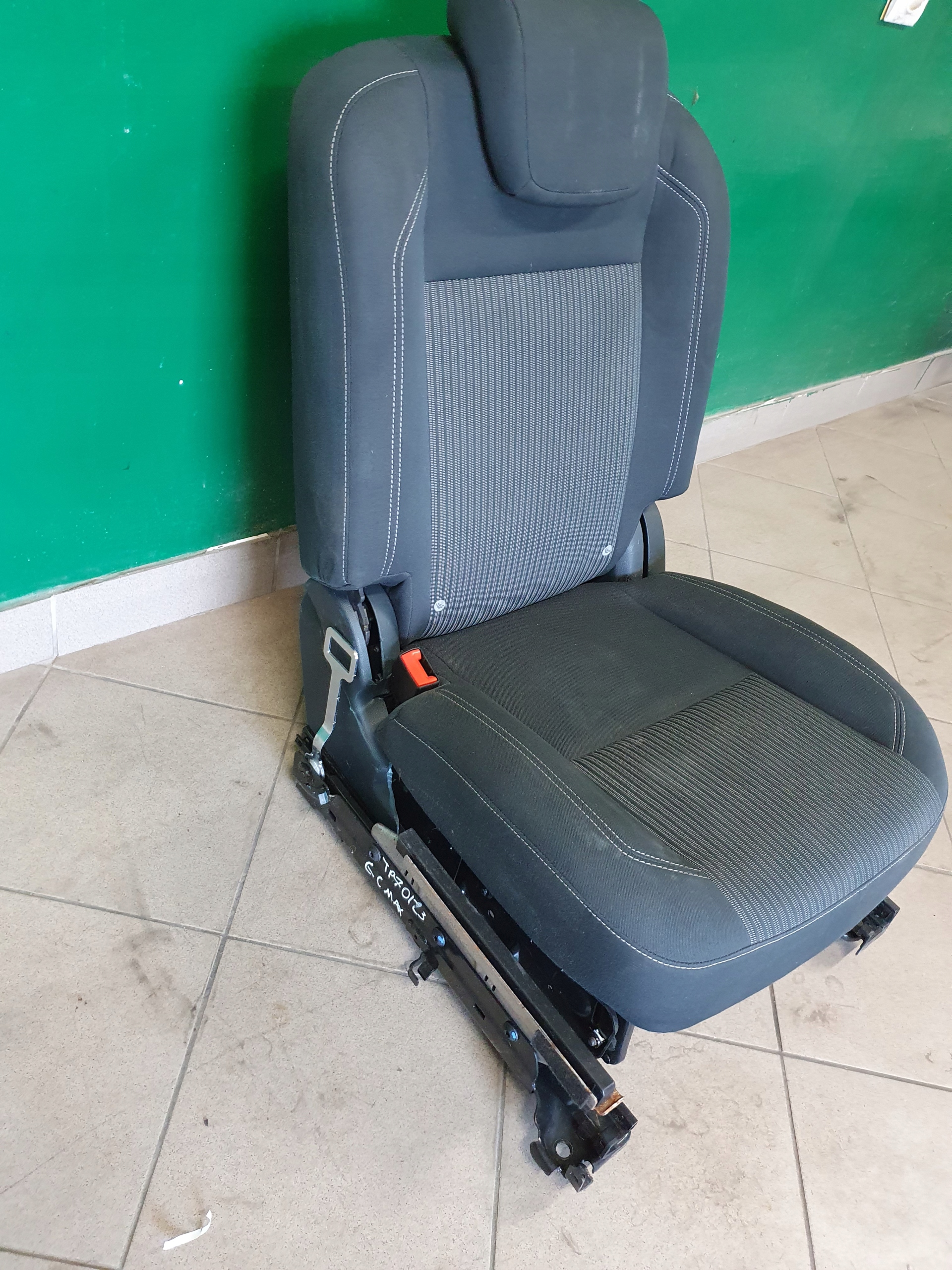 Sitz links heck II RZAD FORD GRAND C-MAX