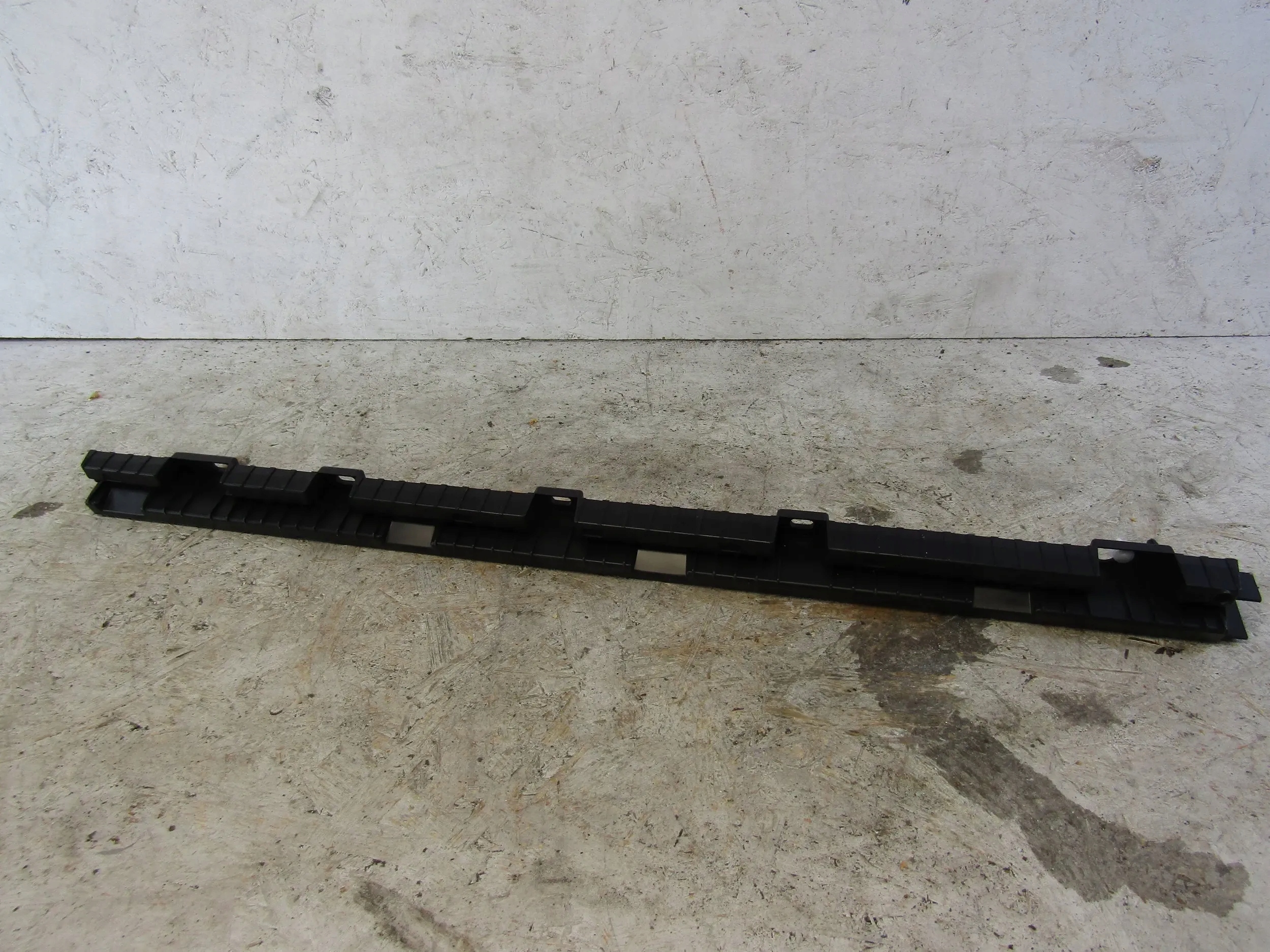 Volvo XC90 II support mouldings progowej lewej 32216523