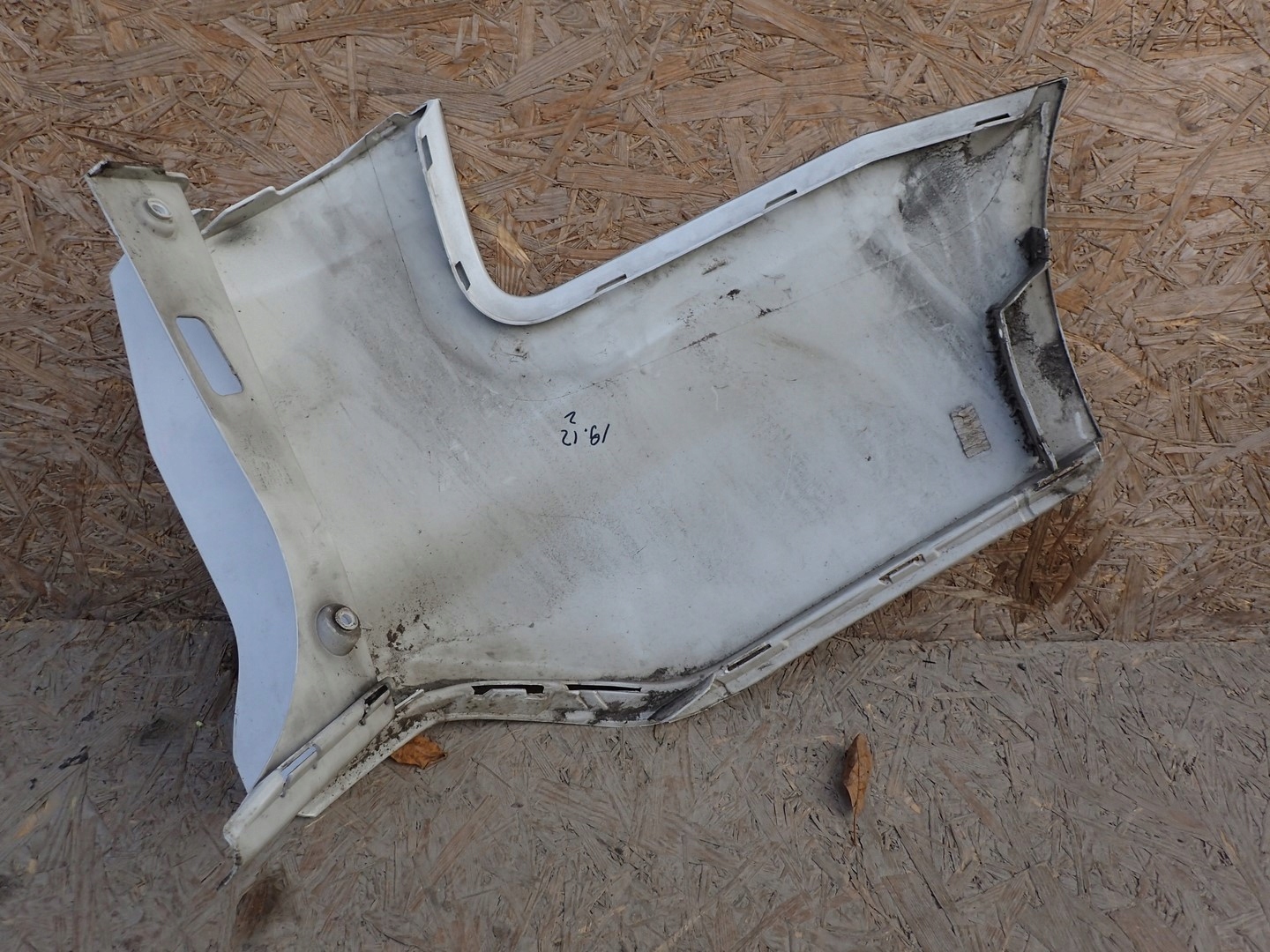 left corner bumper rear part FORD FOCUS MK3 KOMBI