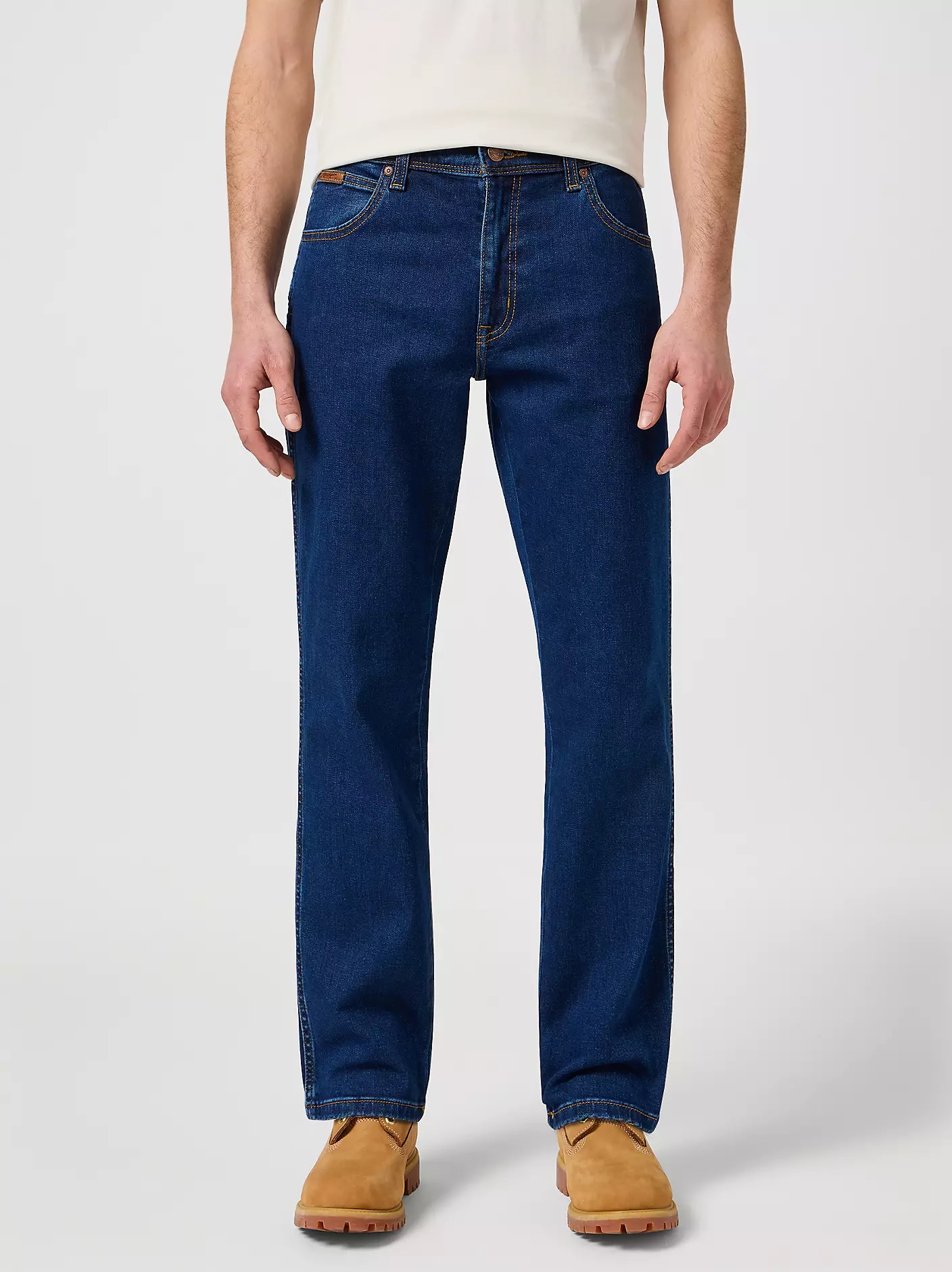 Wrangler Texas 821 Authentic Straight Darkstone W12133009 W46 L36