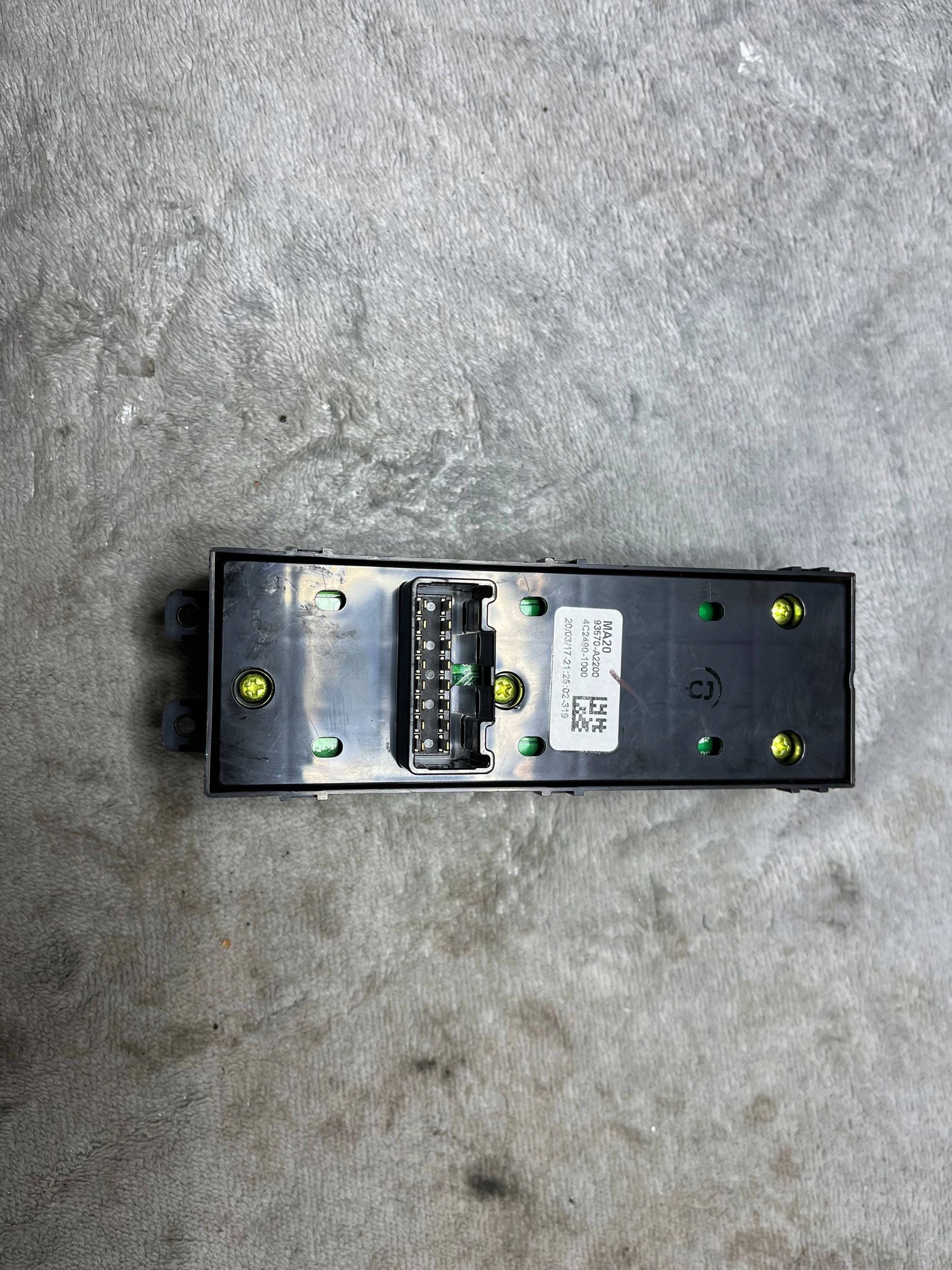 PANEL door window control switch left KIA Ceed II 12-17 93570-a2200 !J