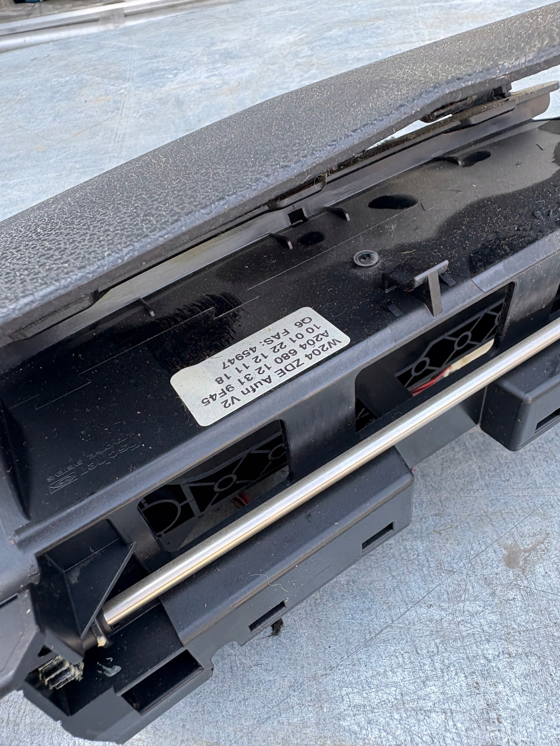 display passenger compartment A2048205497 A2046801231 - MERCEDES C-KLASA W204