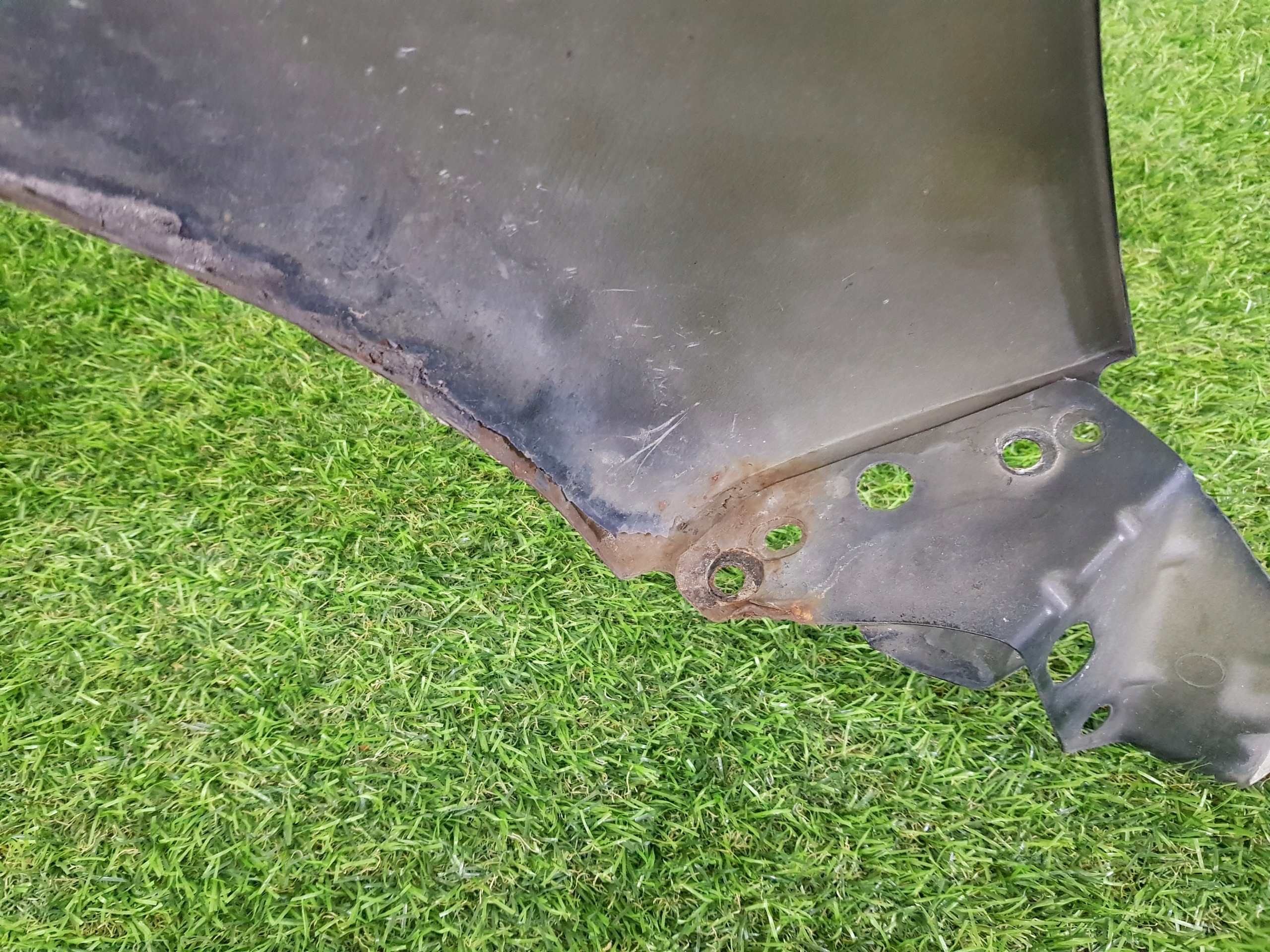 fender left front FORD MONDEO MK 4