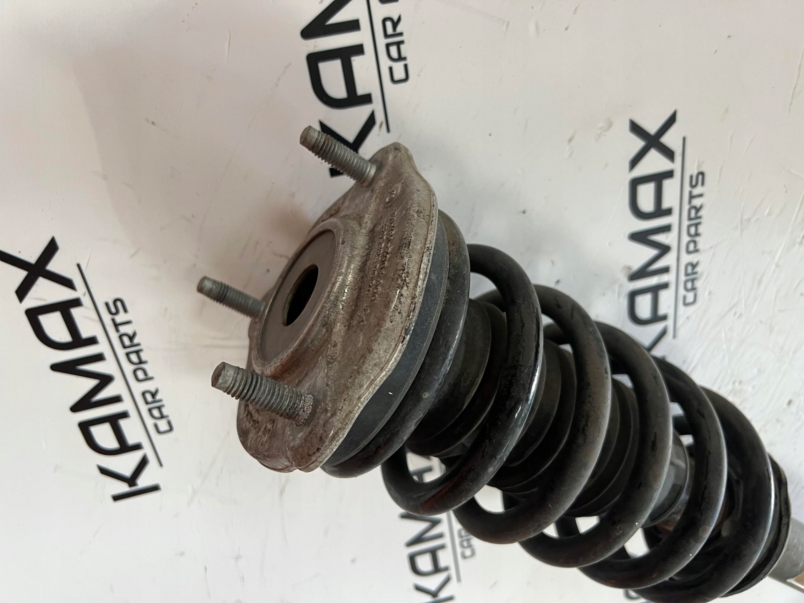 shock absorber left front MERCEDES C KLASA W205