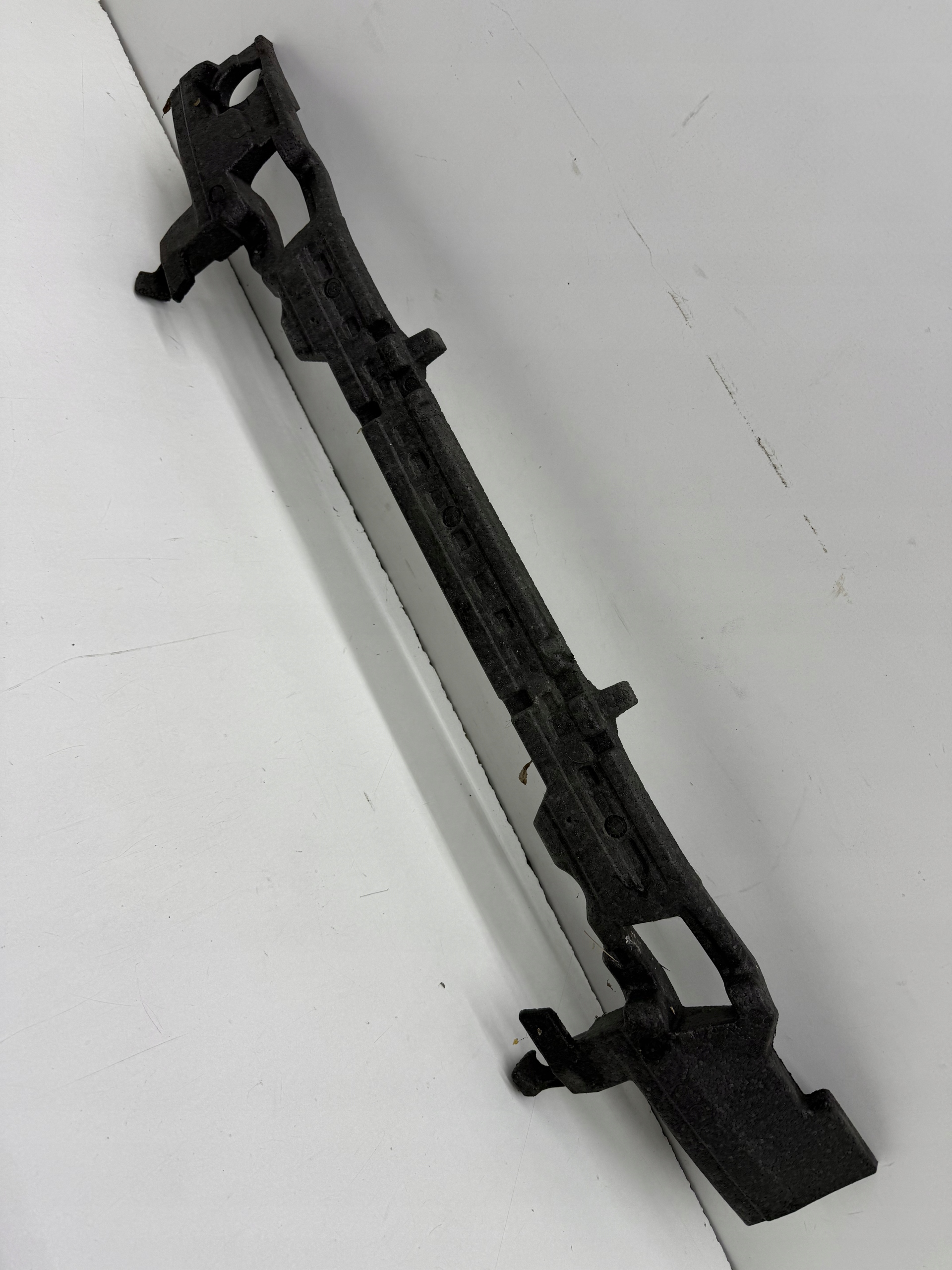 AUDI A6 C7 S-LINE greda absorber pianka punilo branika prednji dio