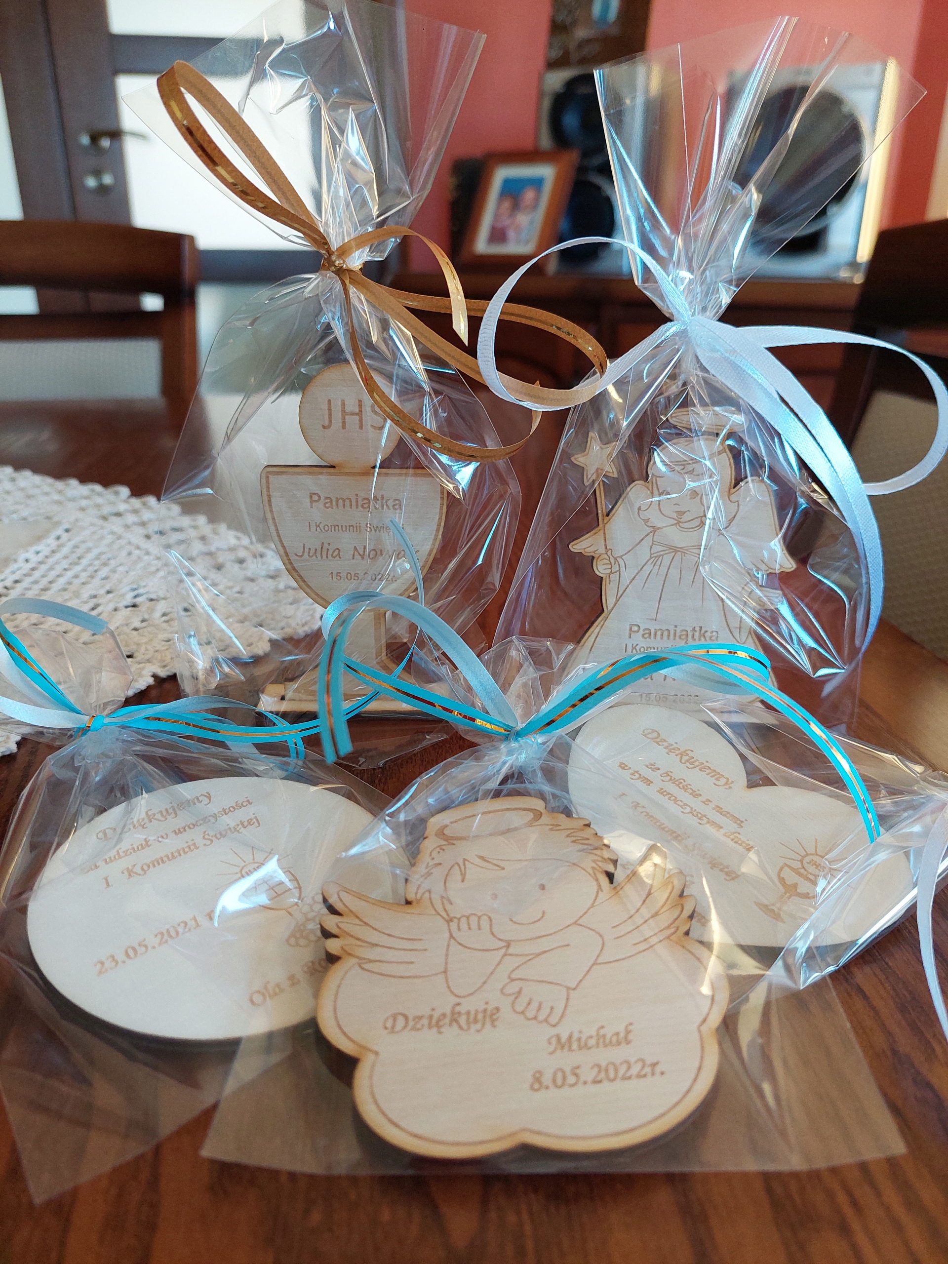 10X PODZIĘKOWANIE GOŚCI KOMUNIA CHRZEST- STOJACZEK Przeznaczenie dla gości
