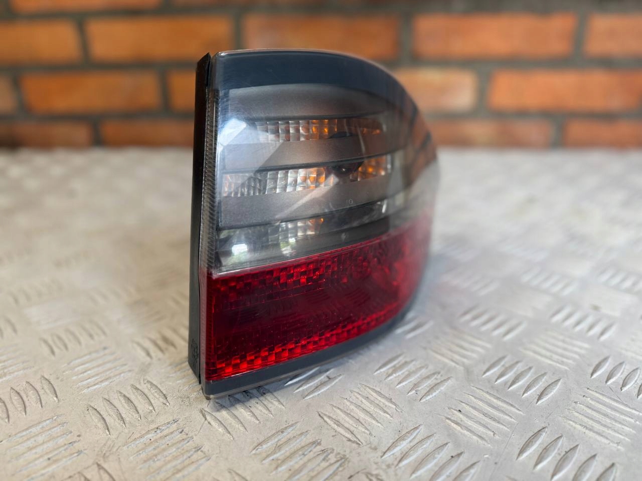 фонарь правый FORD S-MAX